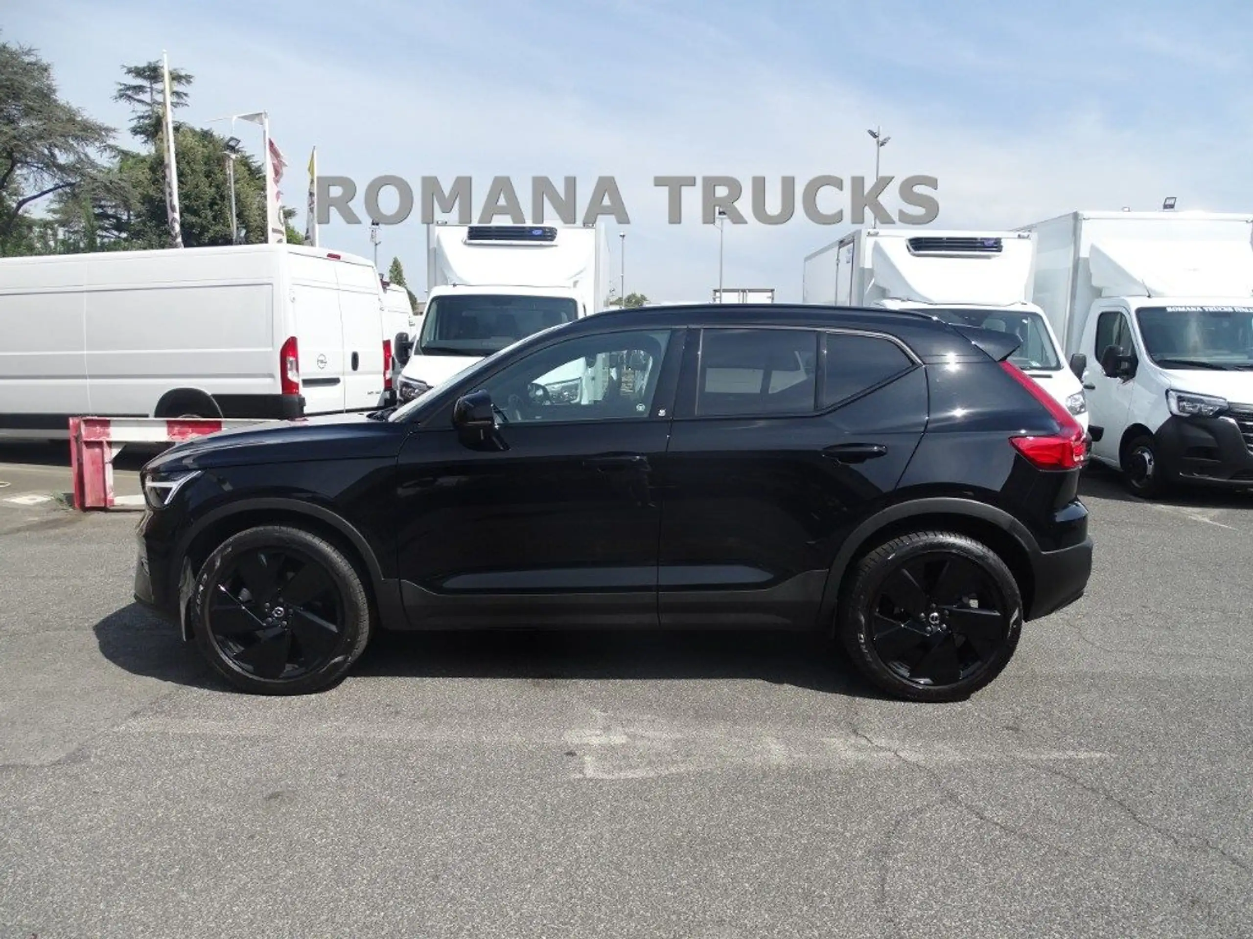 Volvo - XC40