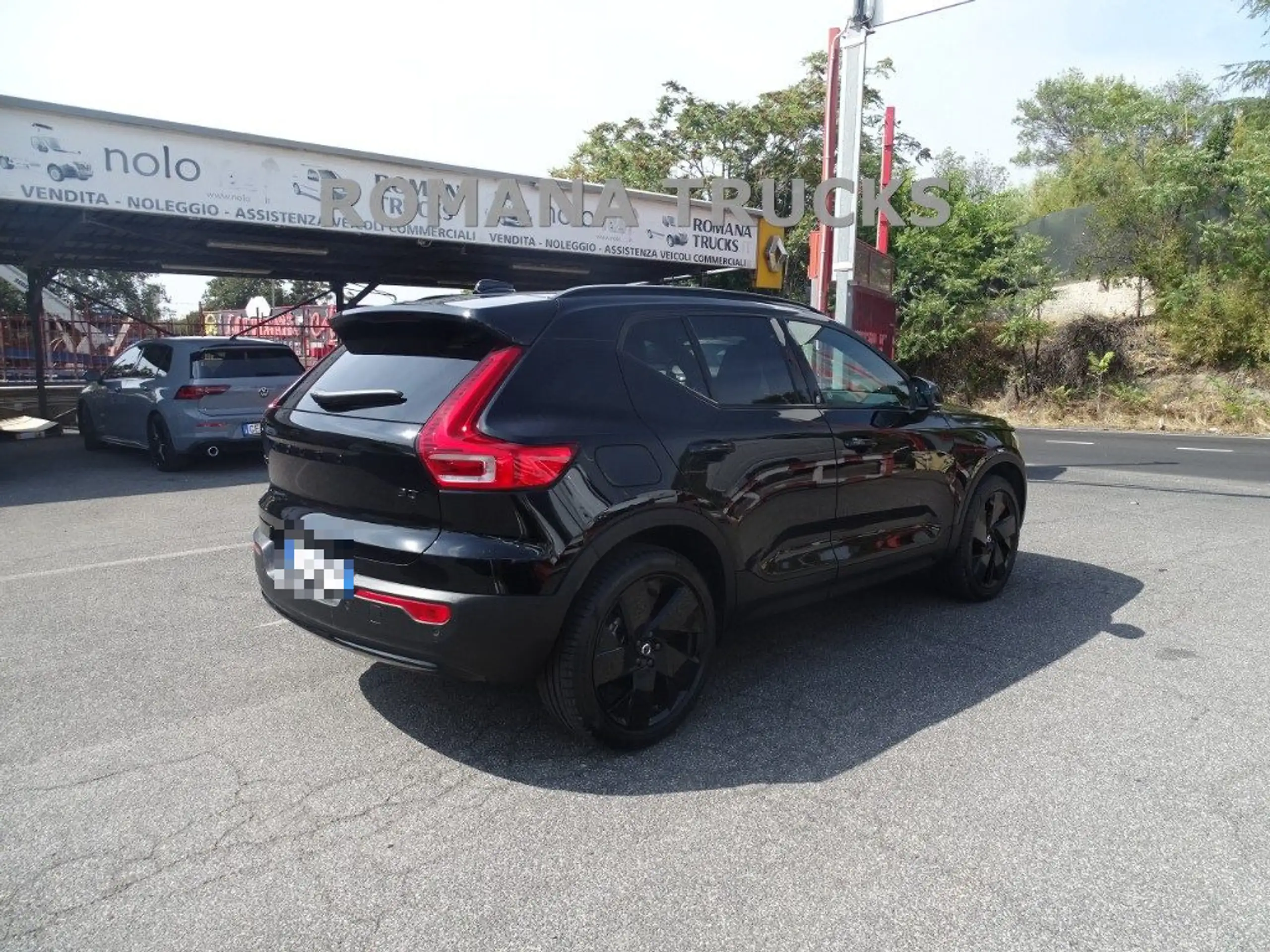 Volvo - XC40