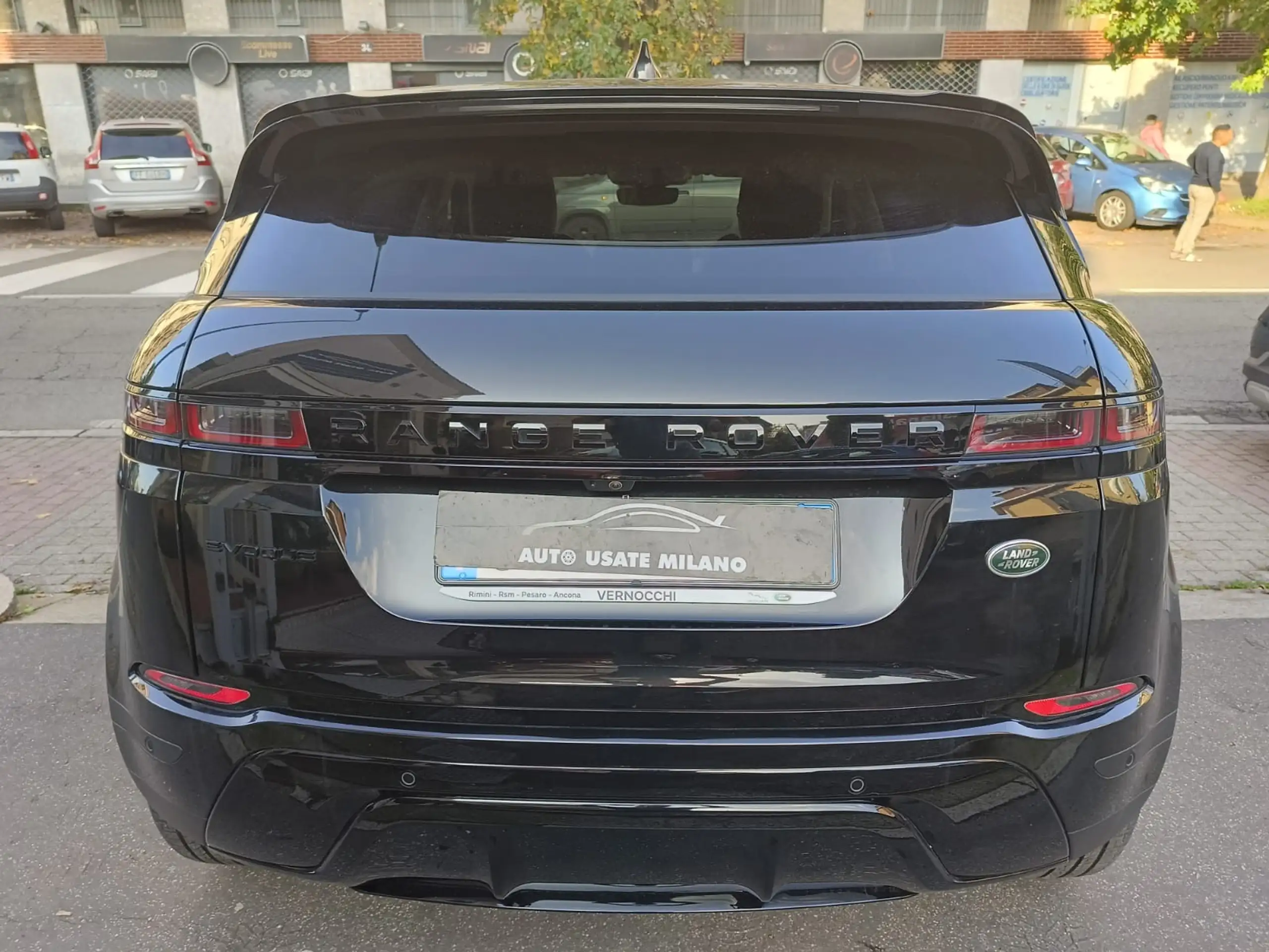 Land Rover - Range Rover Evoque