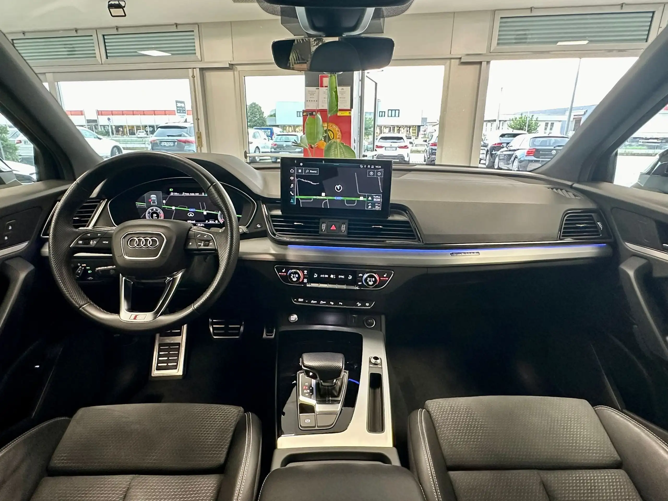 Audi - Q5