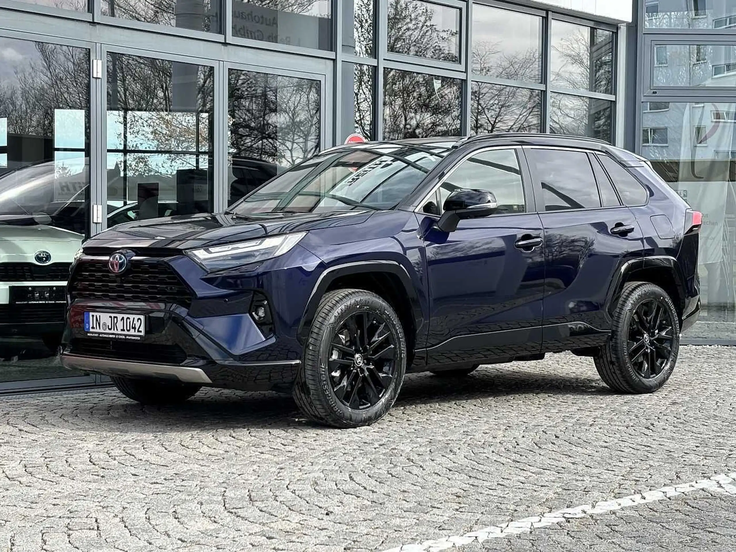 Toyota - RAV 4