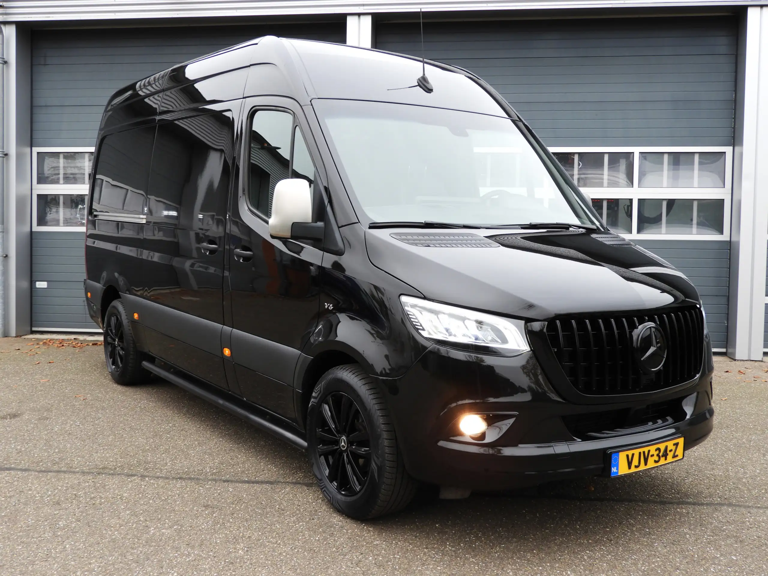 Mercedes-Benz - Sprinter