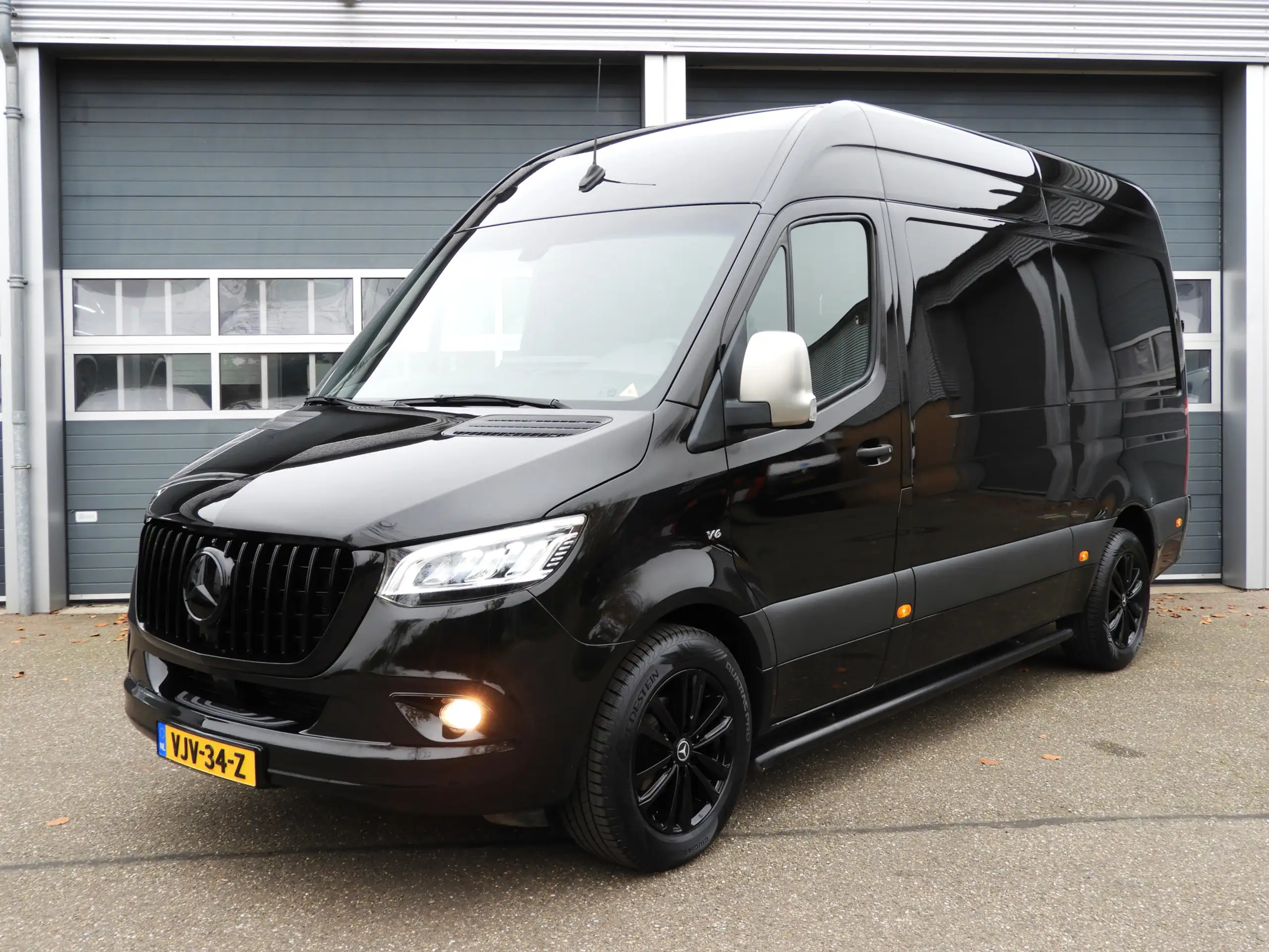 Mercedes-Benz - Sprinter