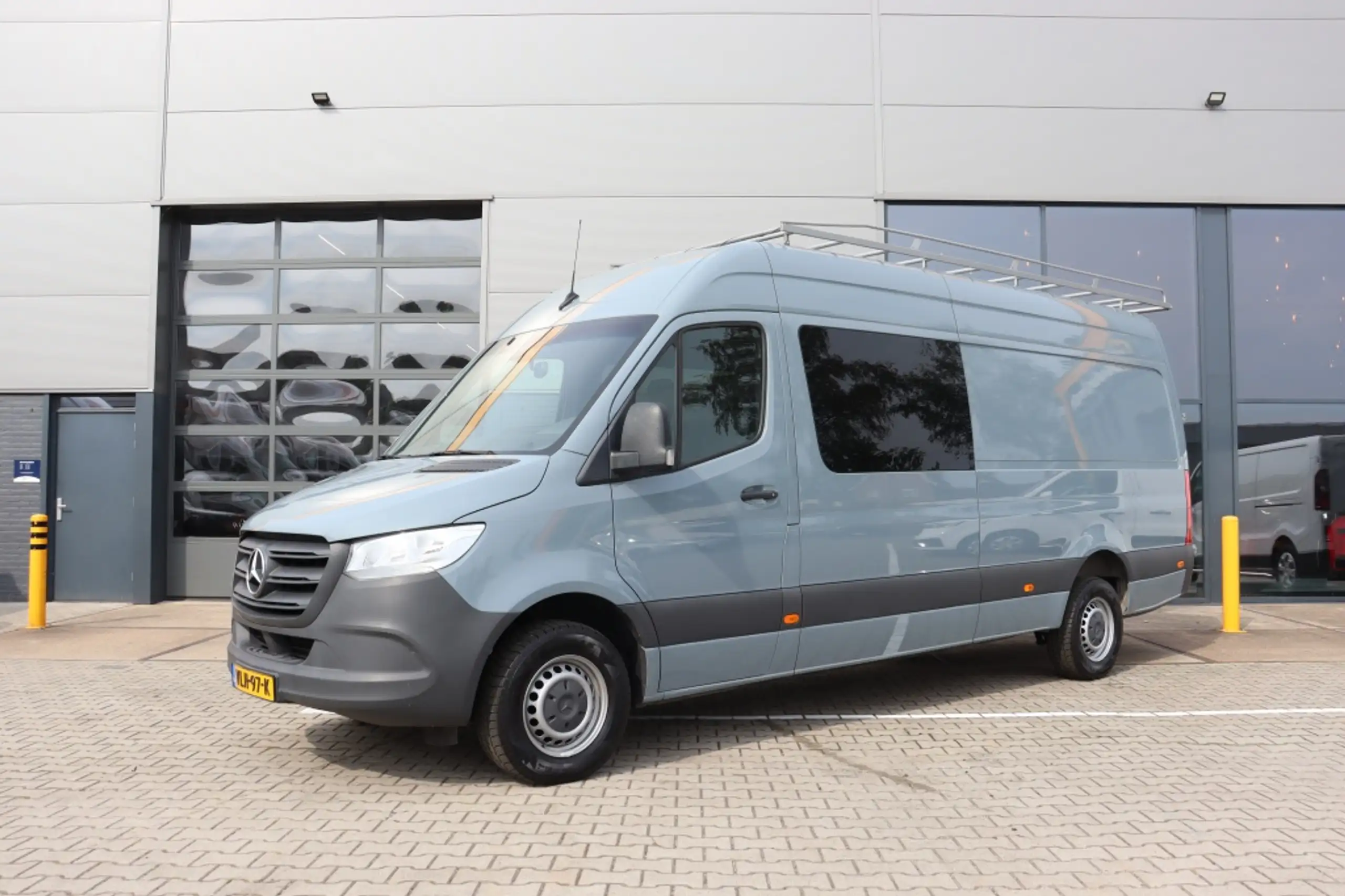 Mercedes-Benz - Sprinter