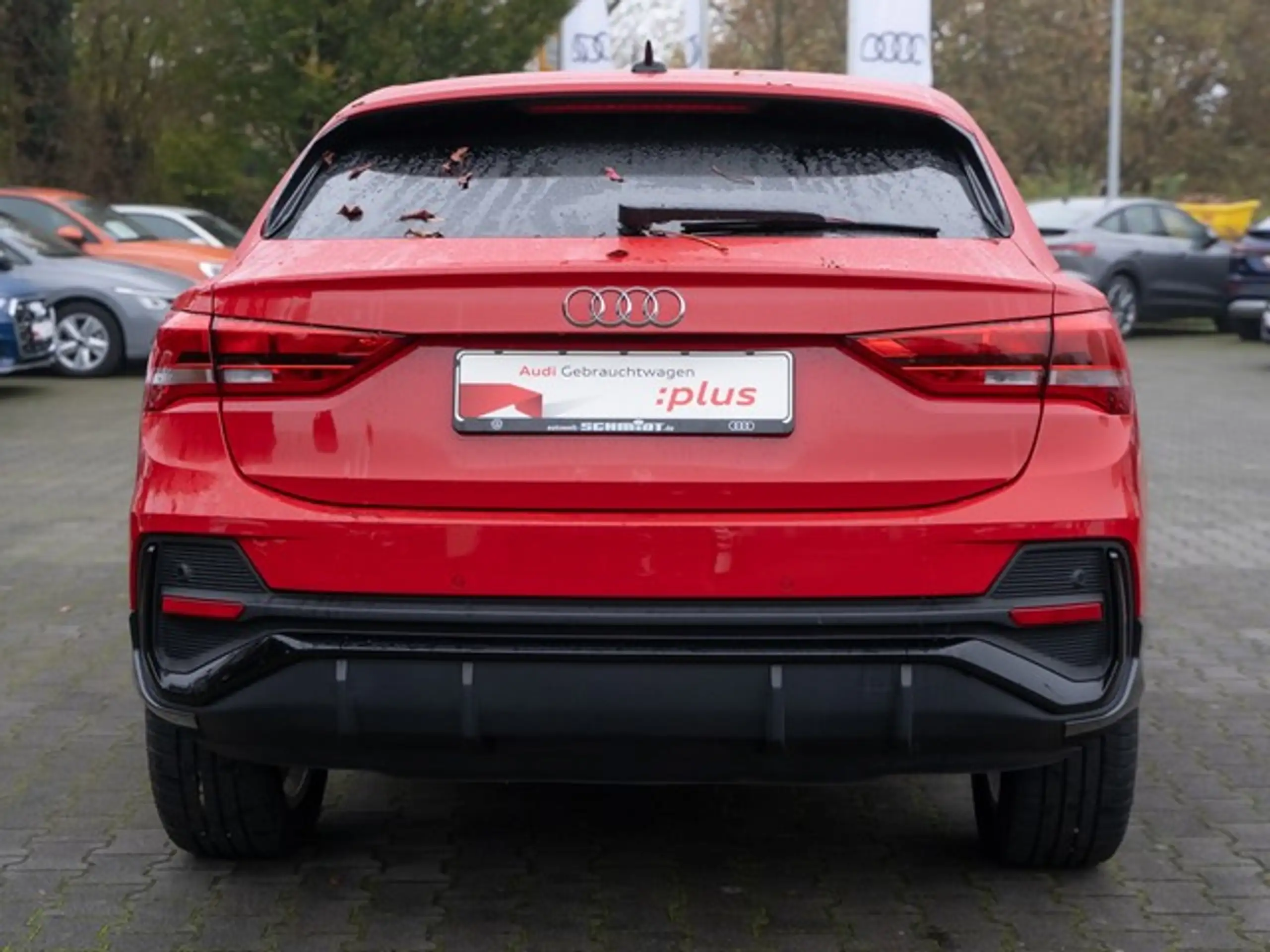 Audi - Q3