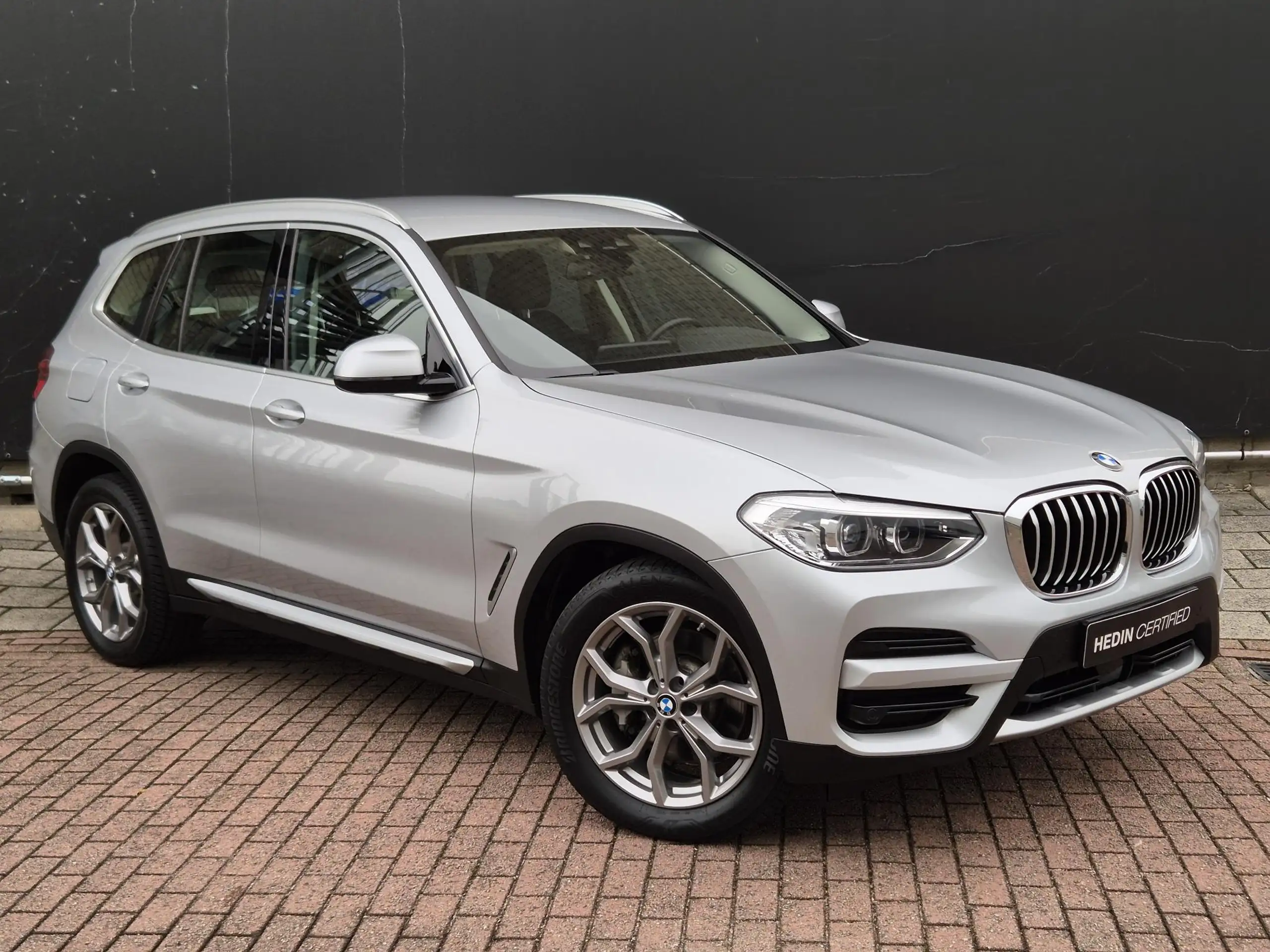 BMW - X3