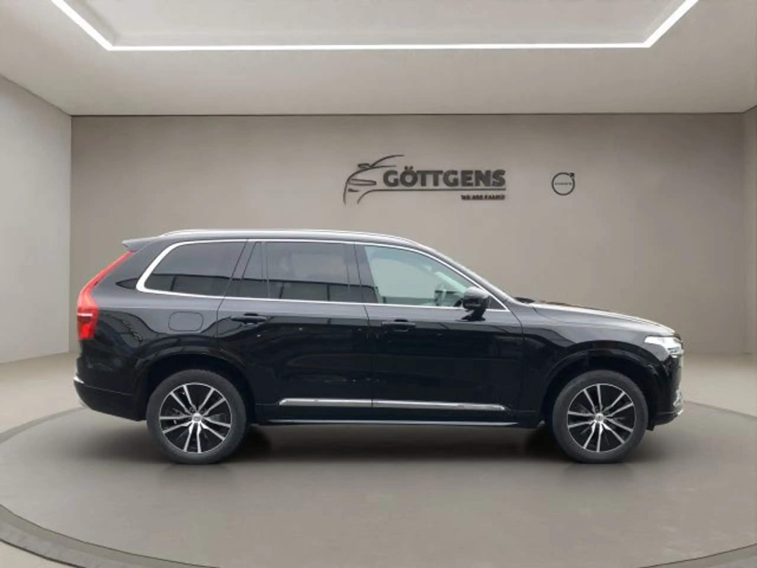 Volvo - XC90