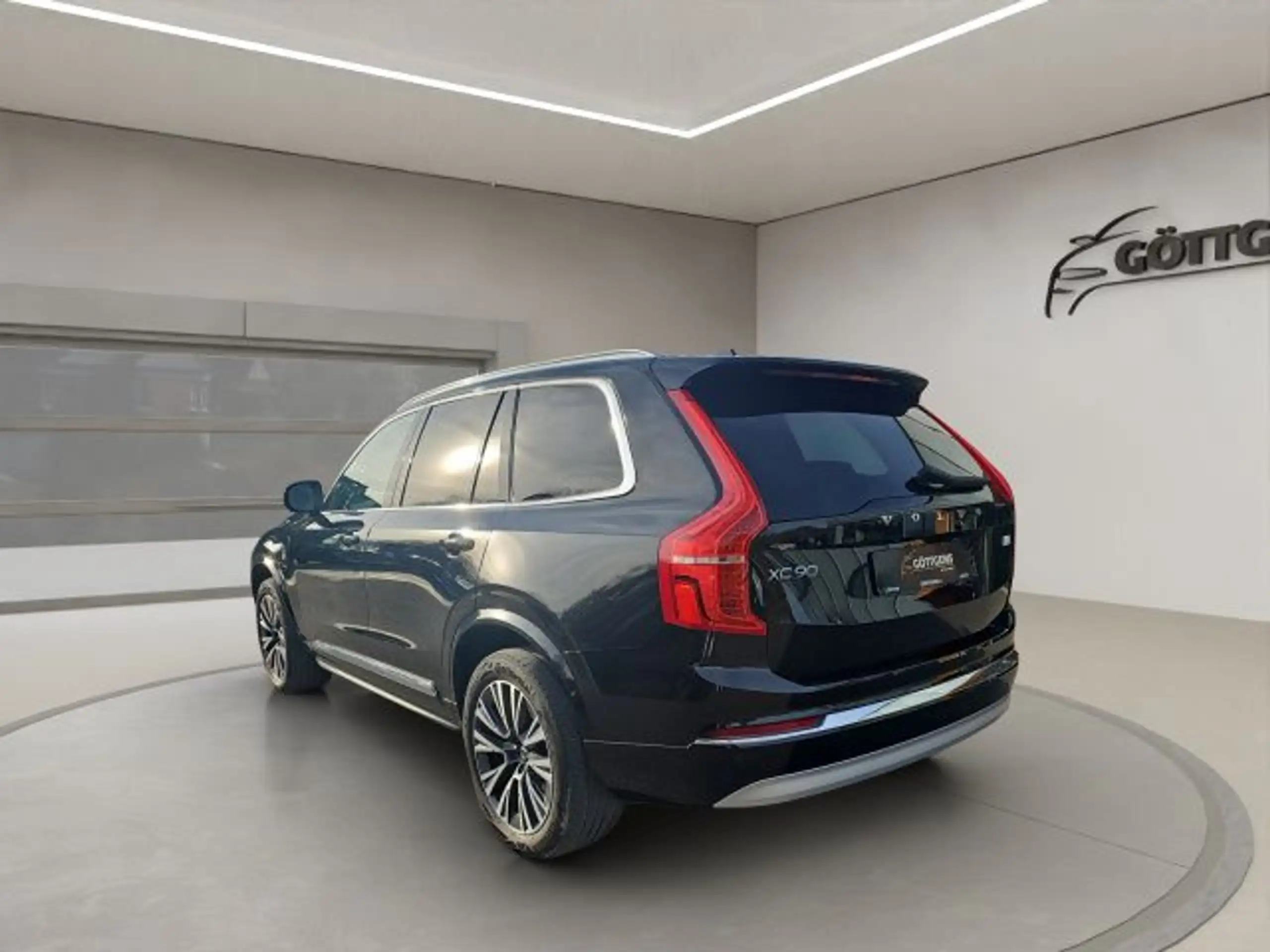 Volvo - XC90