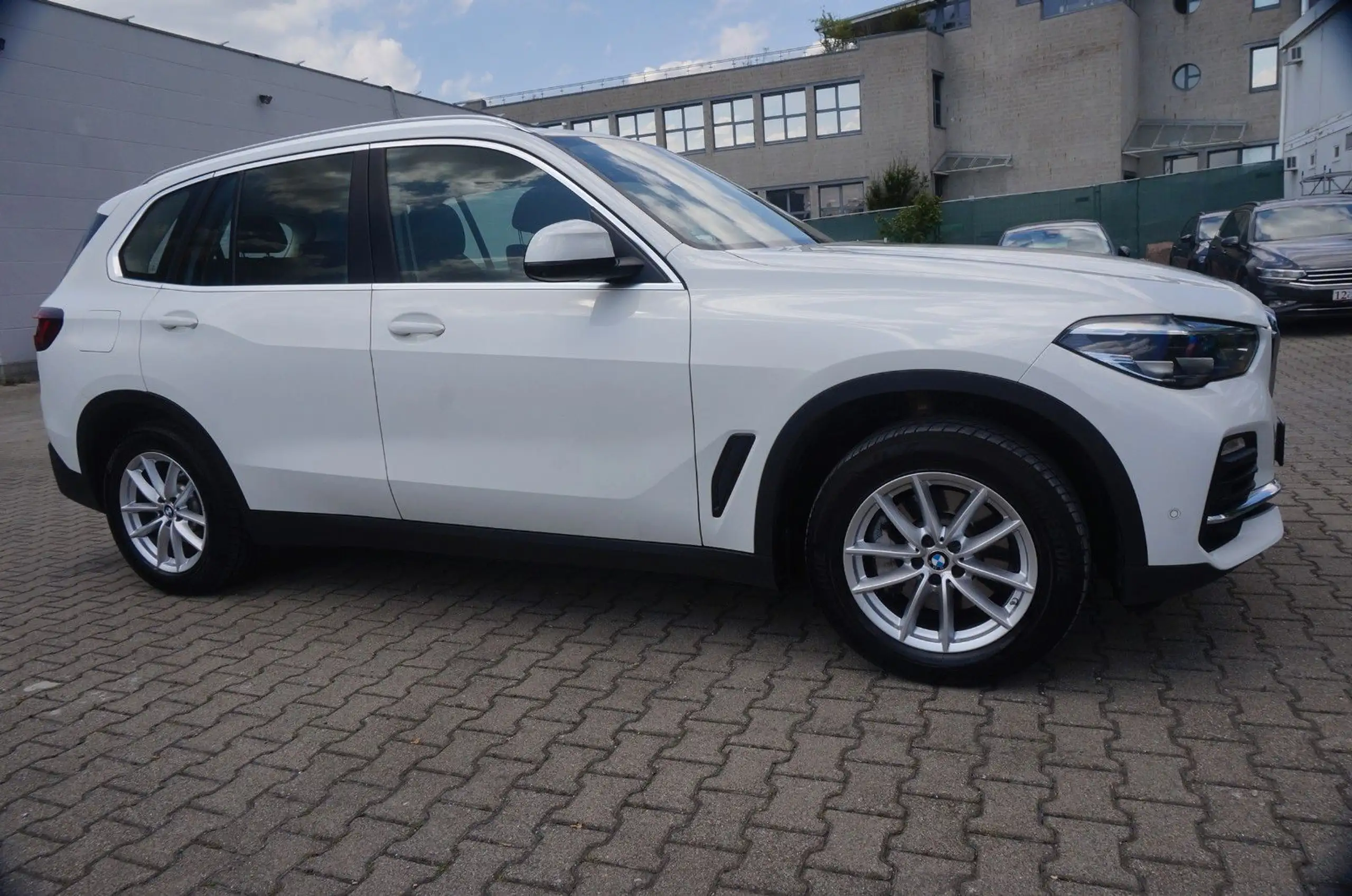 BMW - X5