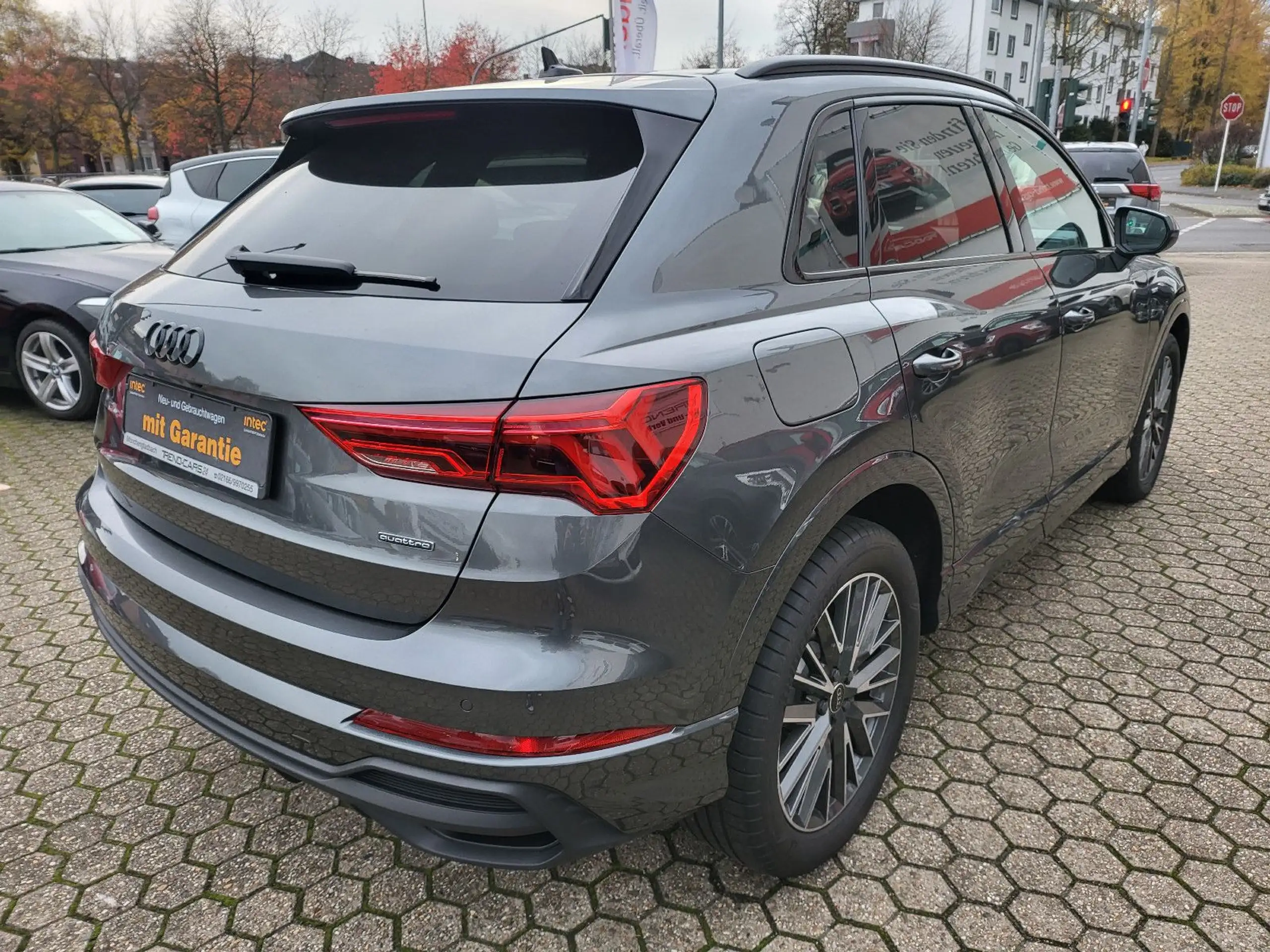 Audi - Q3