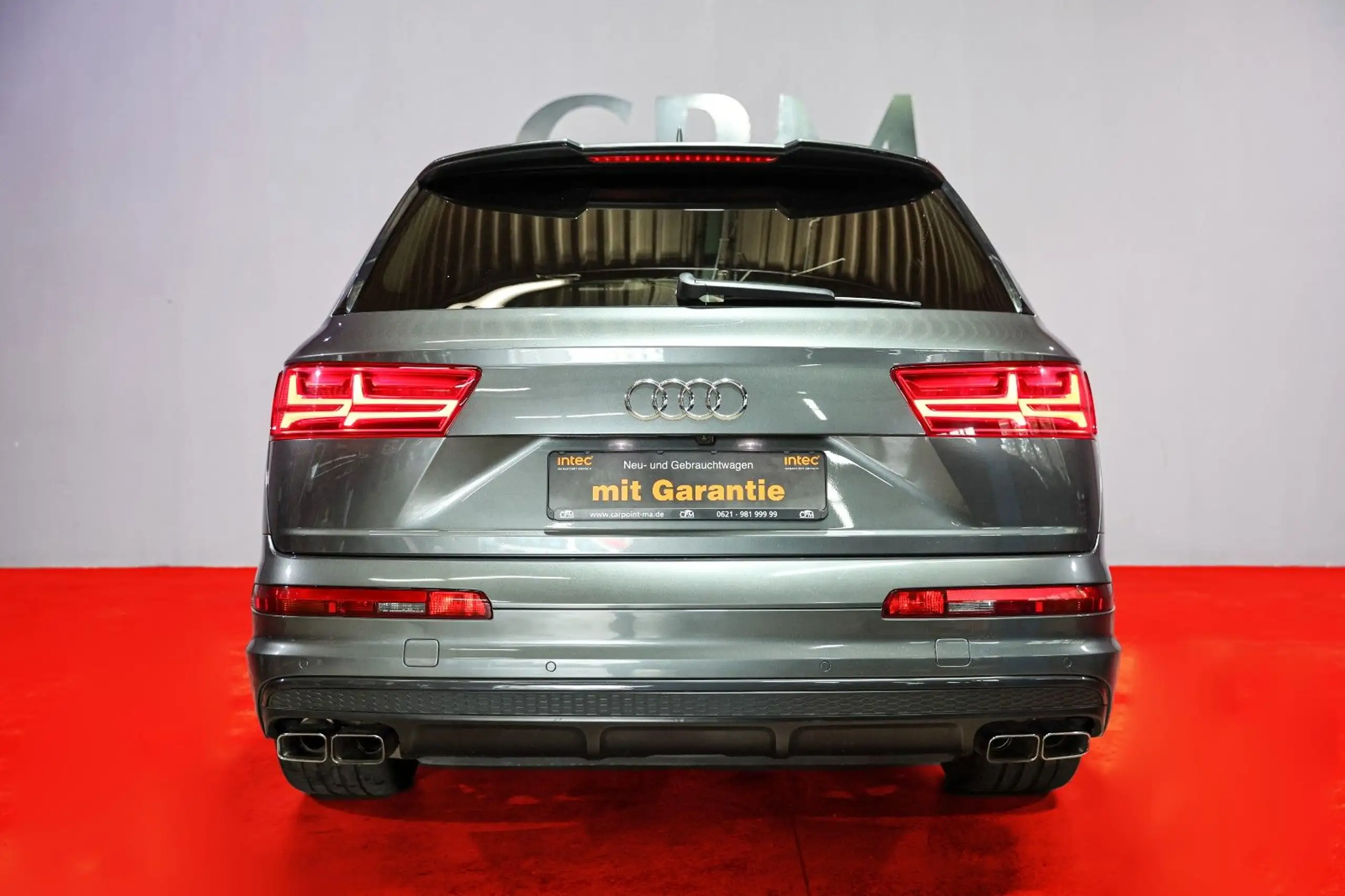 Audi - SQ7