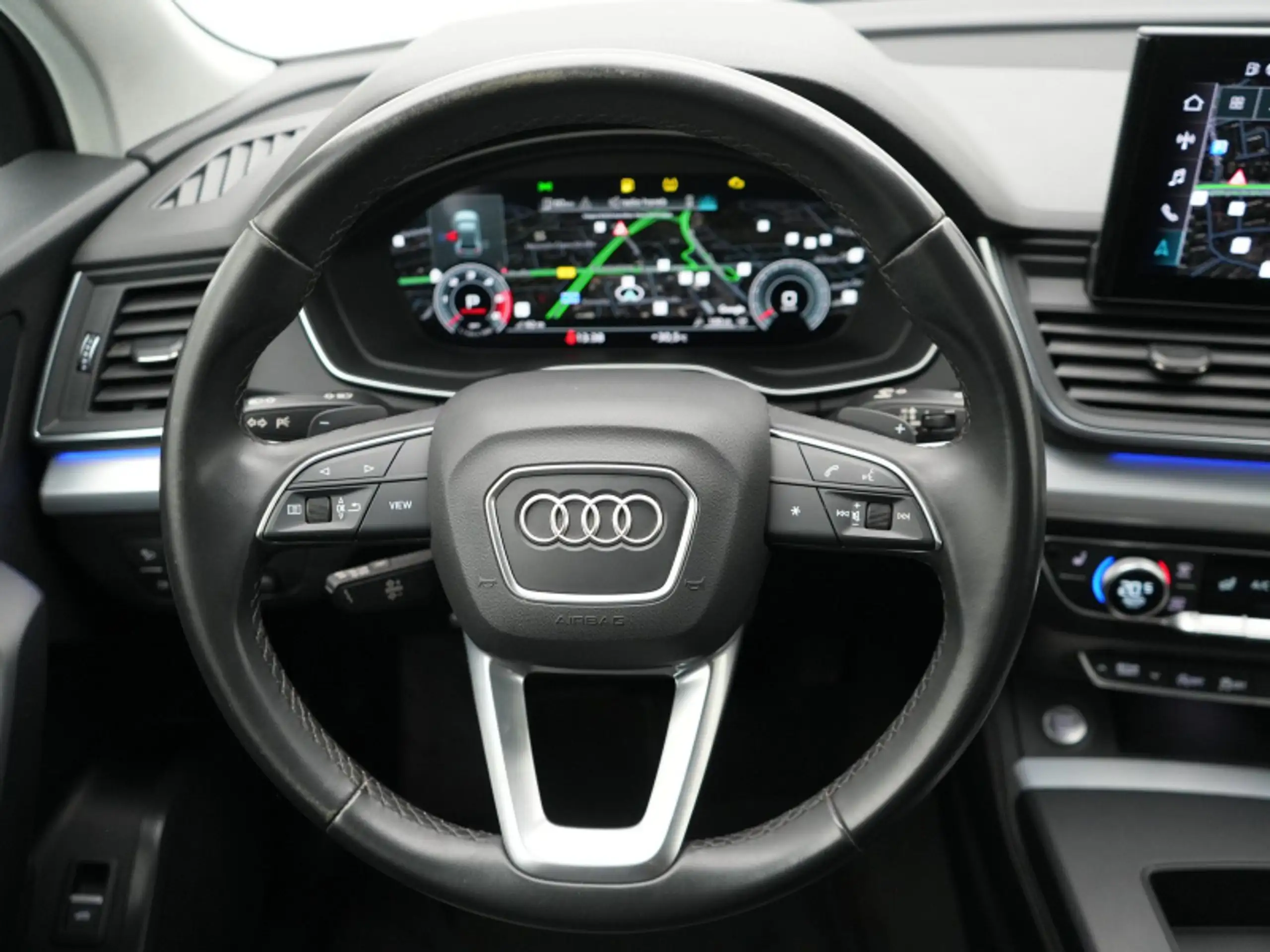 Audi - Q5