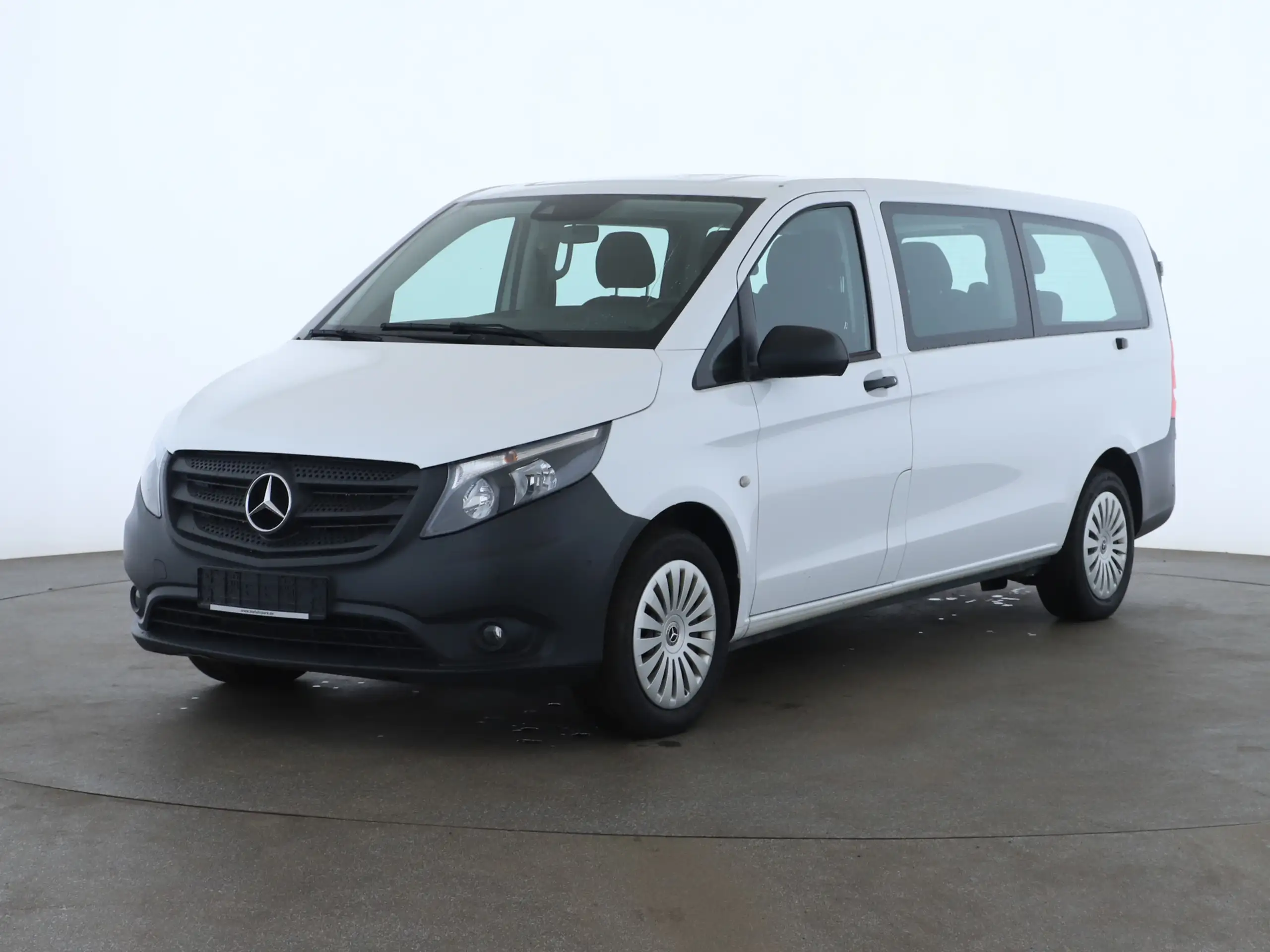 Mercedes-Benz - Vito