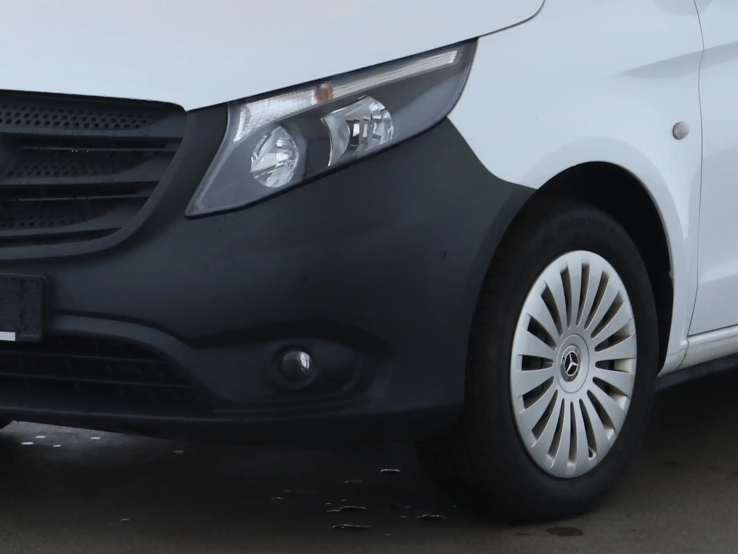 Mercedes-Benz - Vito