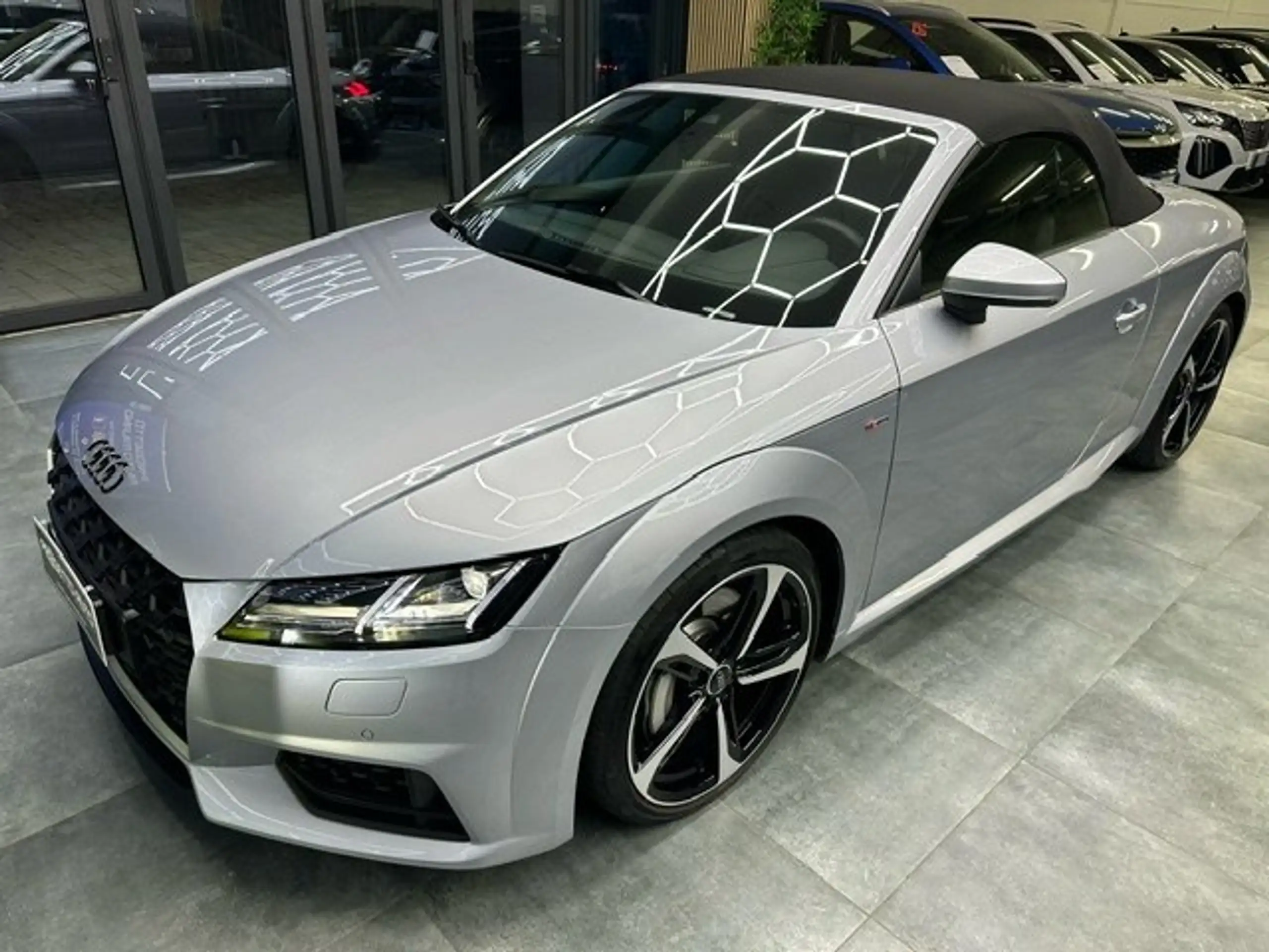 Audi - TT