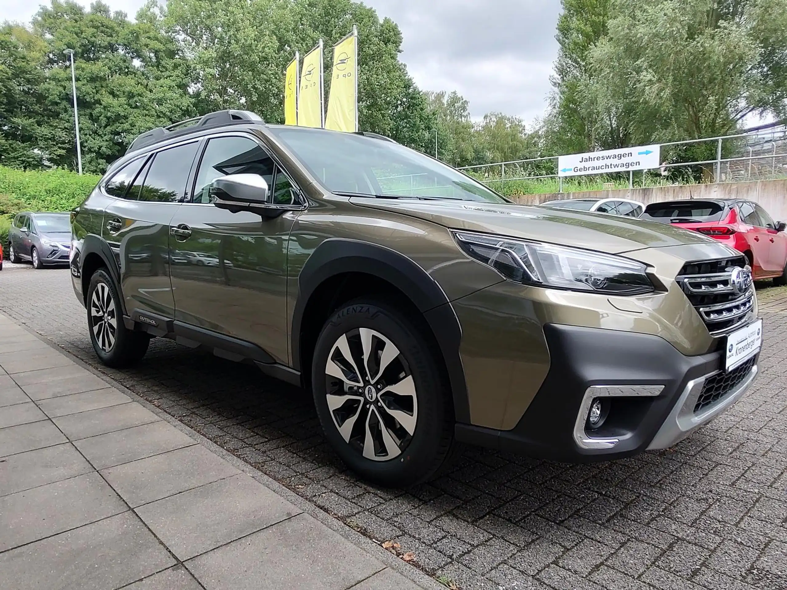 Subaru - OUTBACK