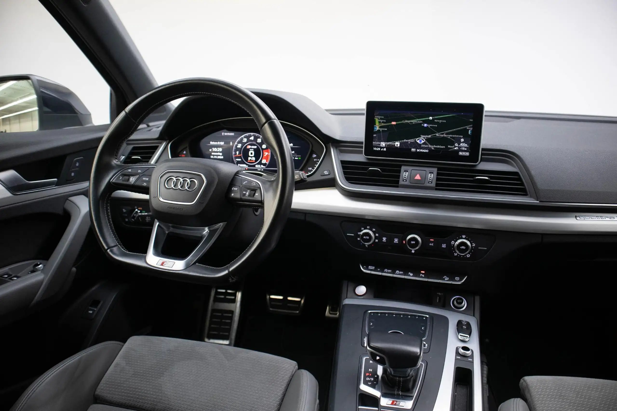 Audi - SQ5