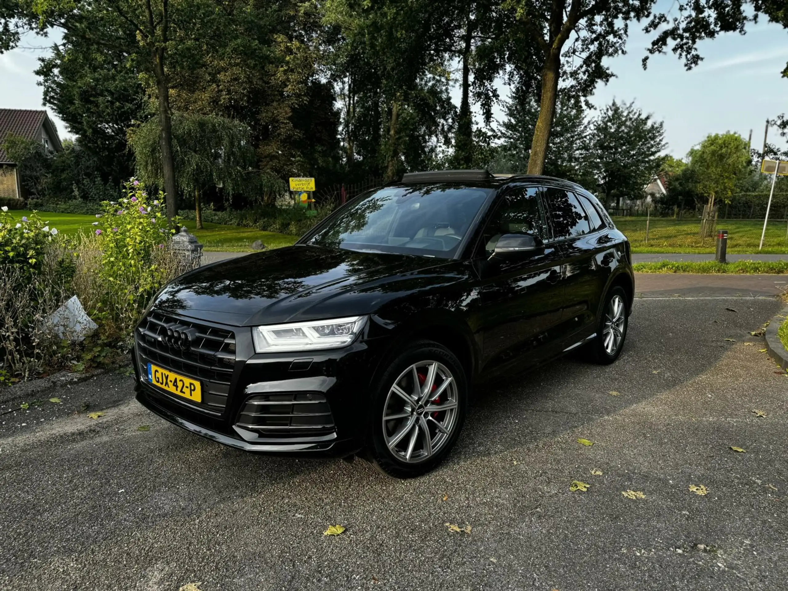 Audi - Q5