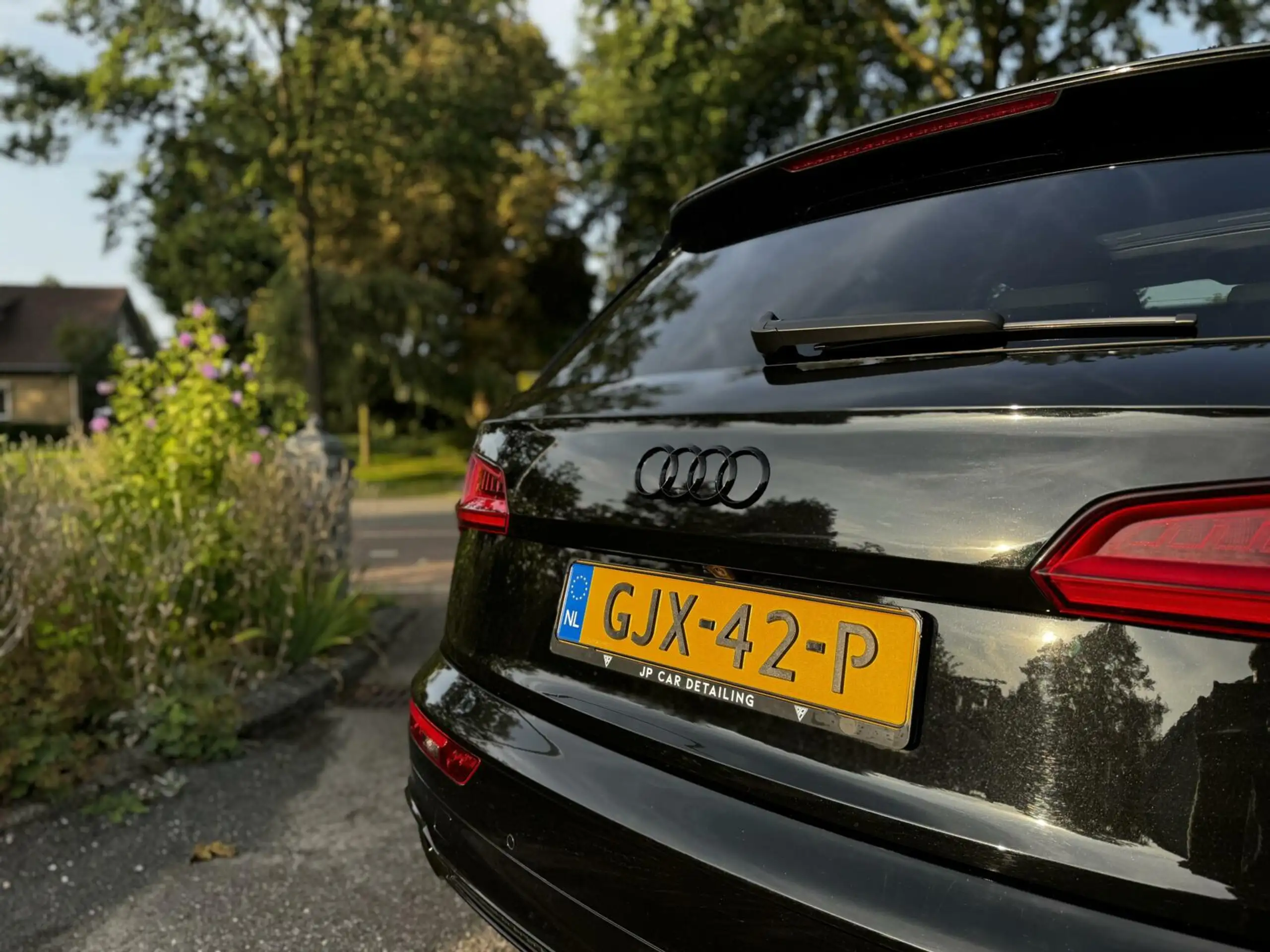 Audi - Q5