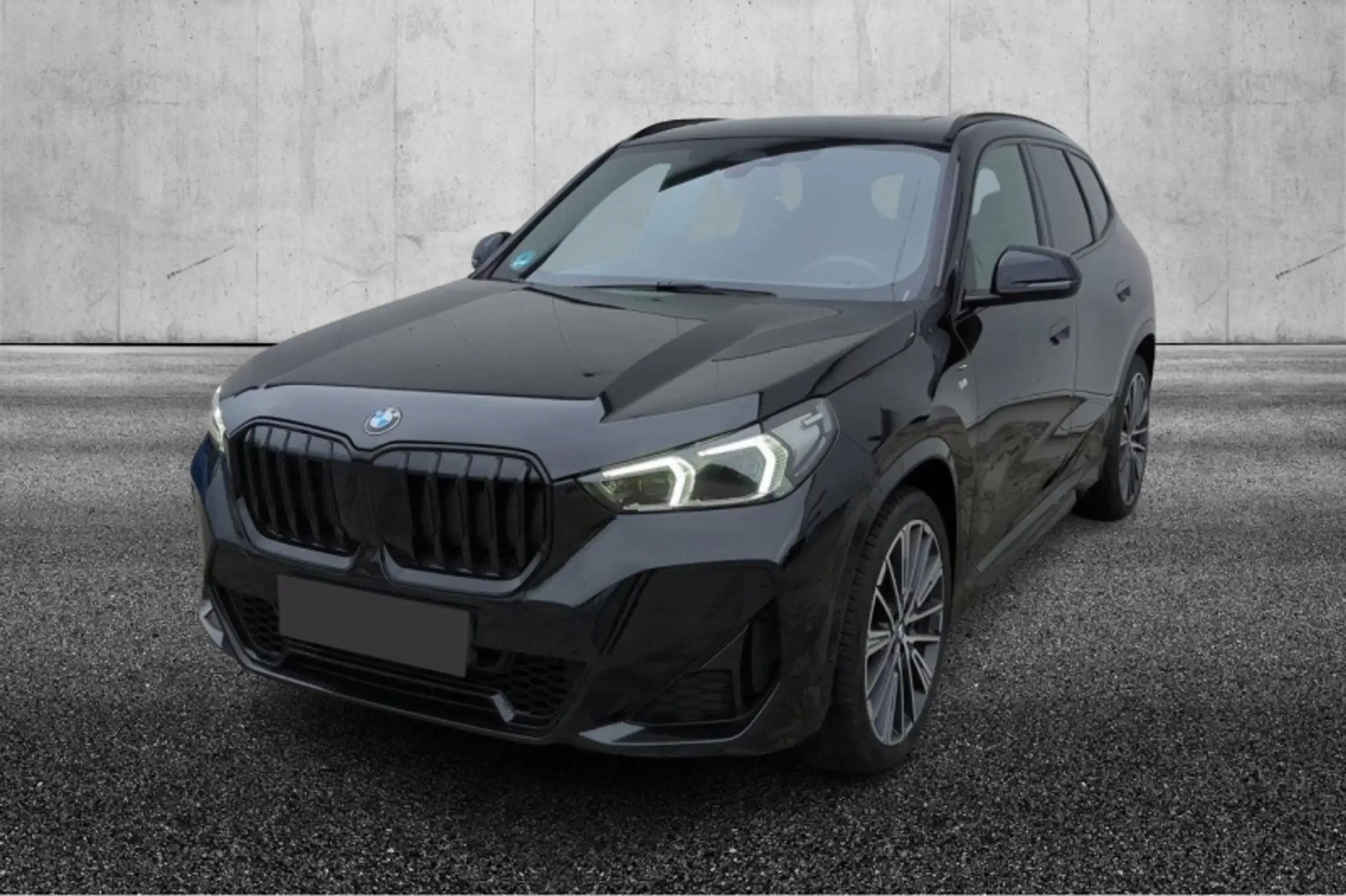 BMW - X1