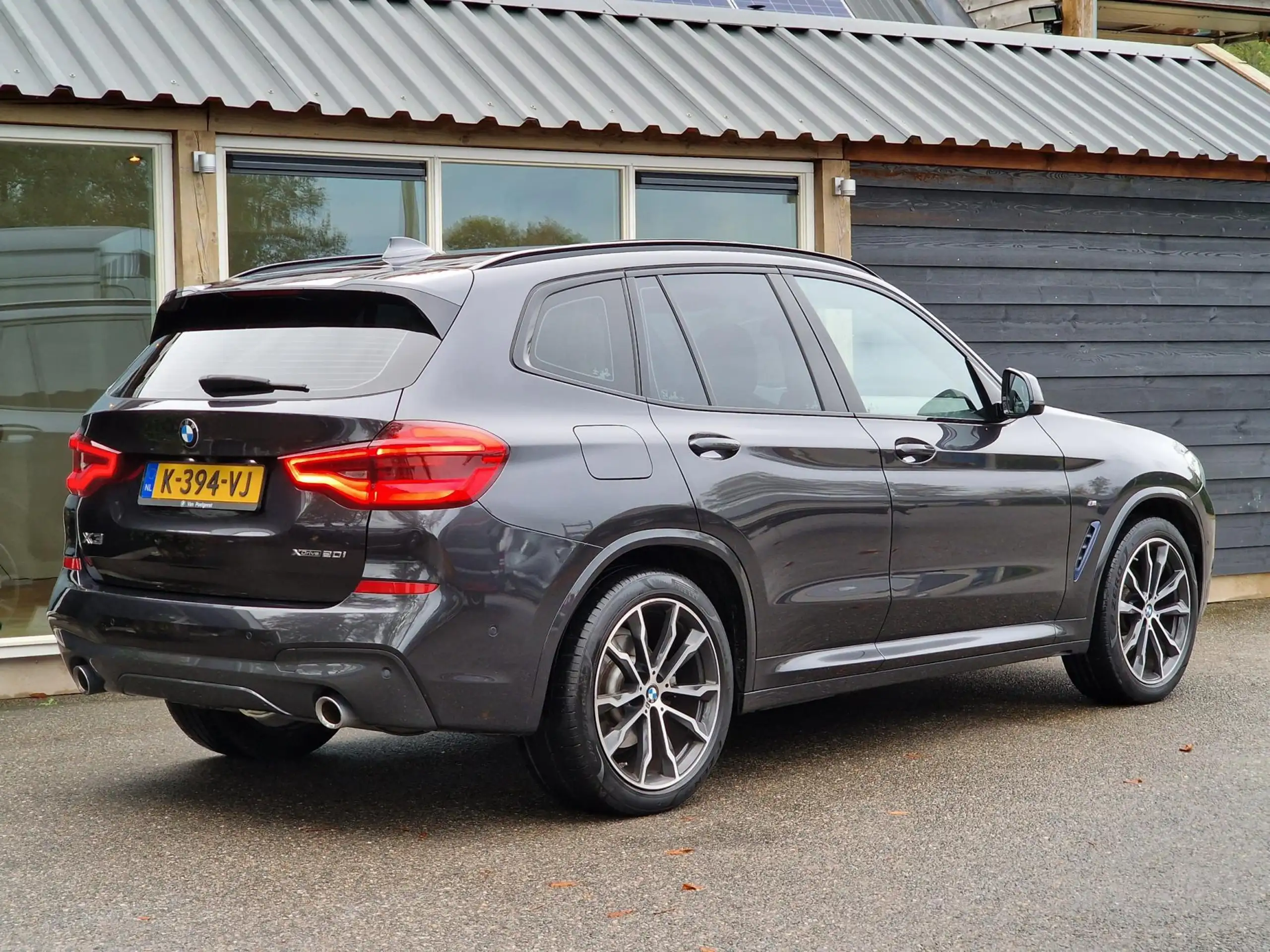 BMW - X3