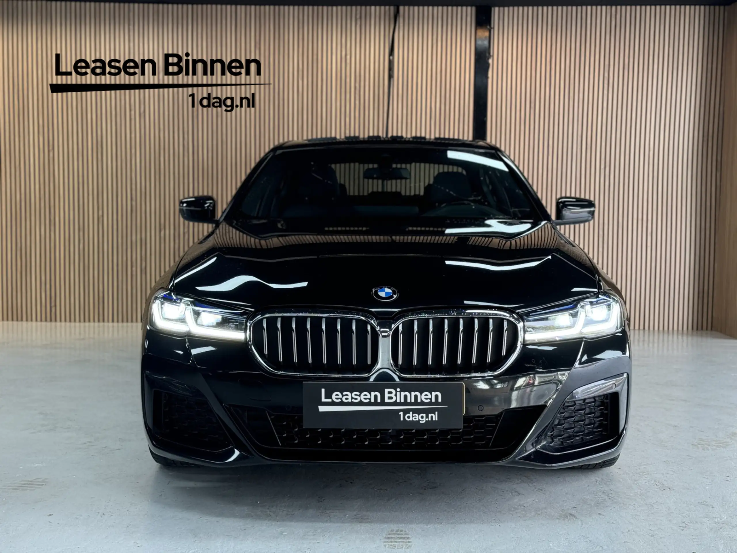 BMW - 520