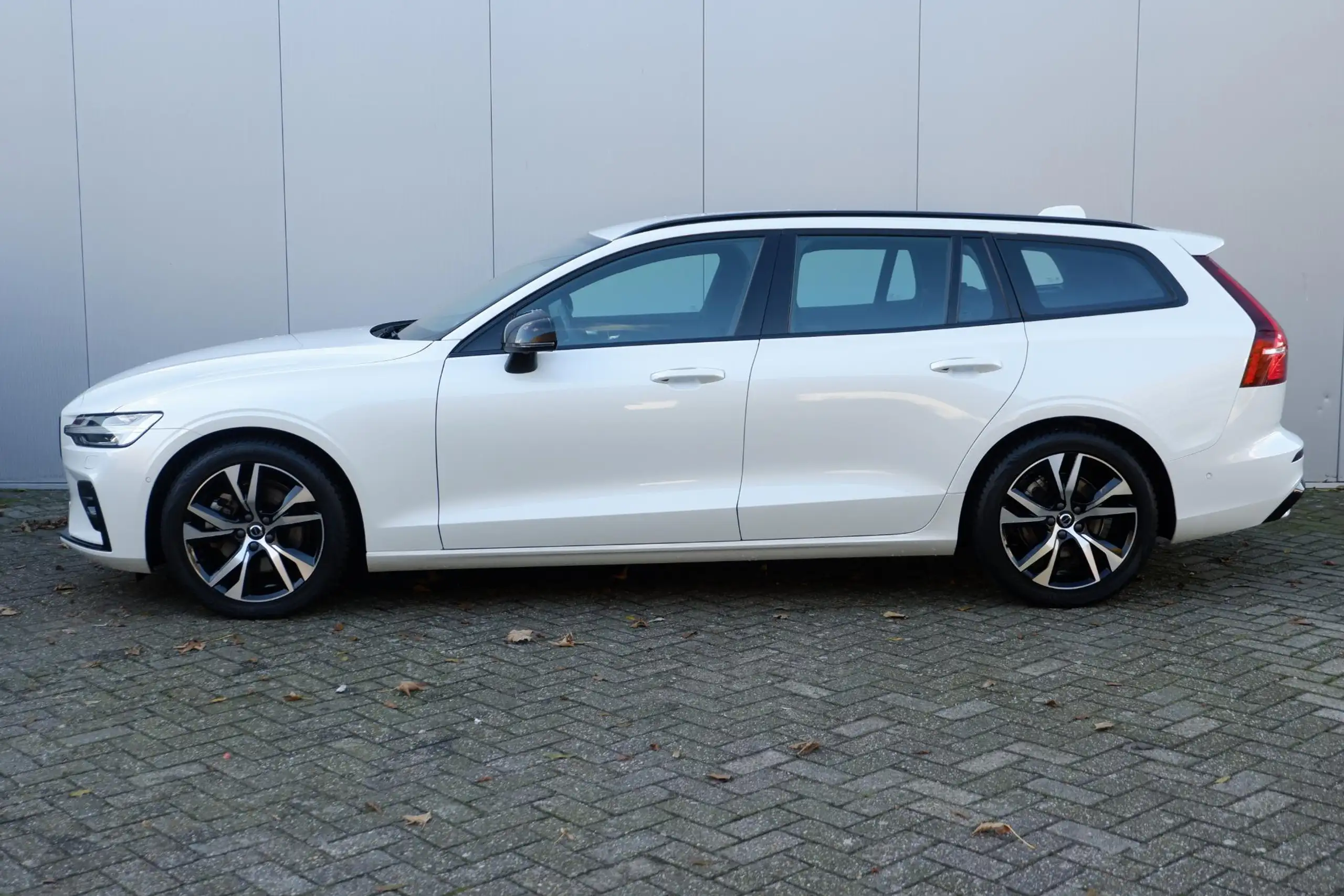 Volvo - V60