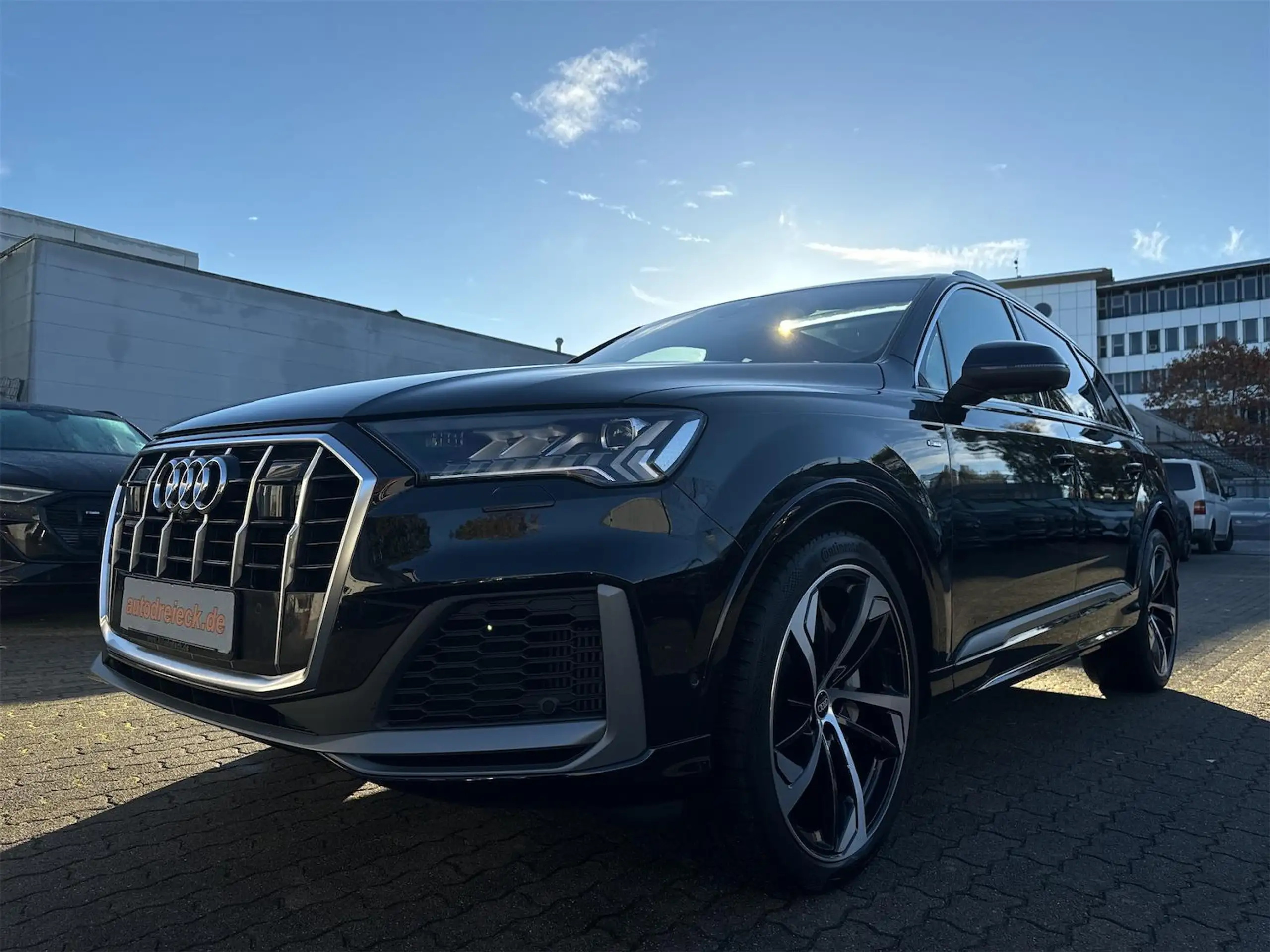 Audi - Q7