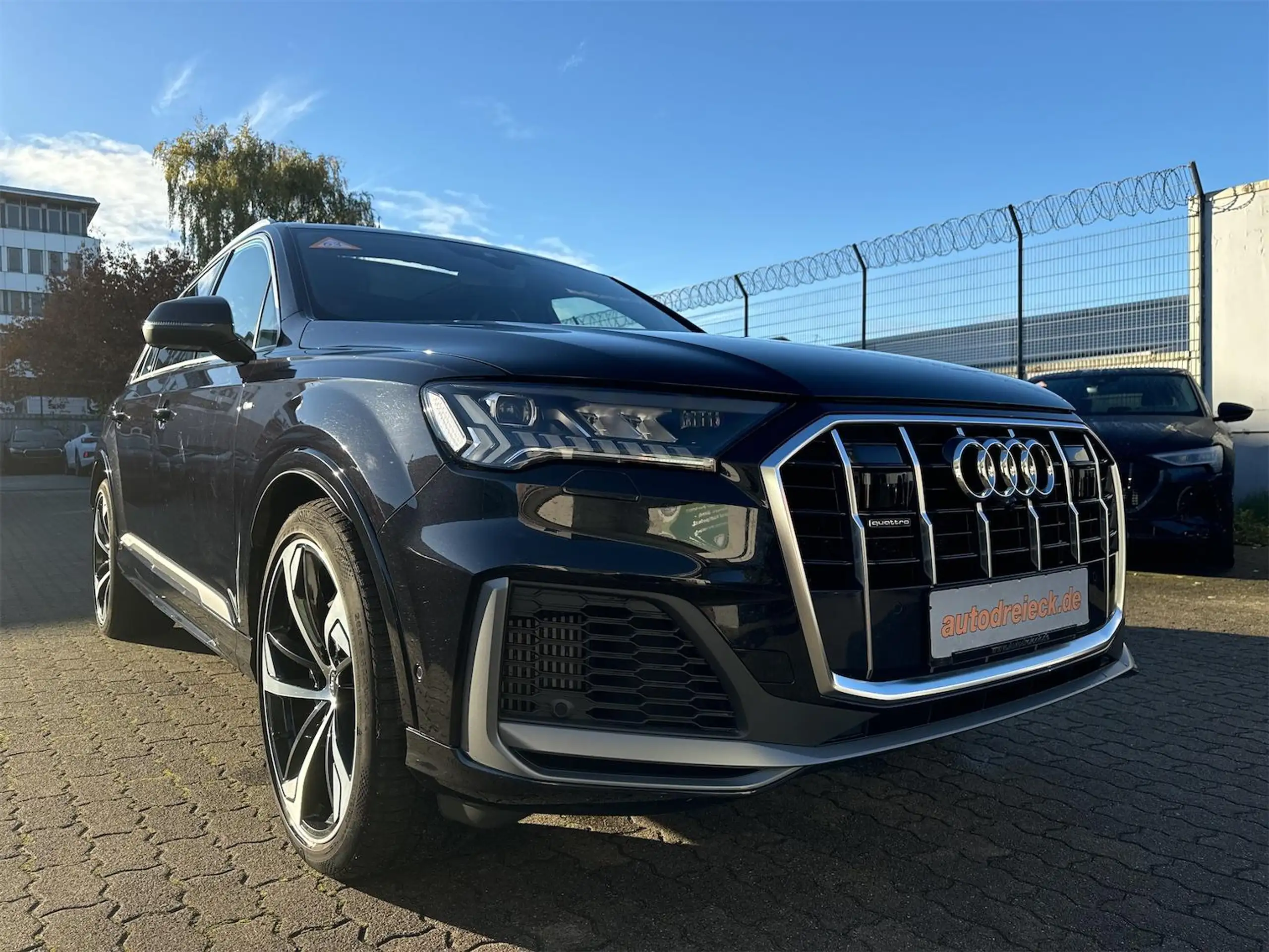 Audi - Q7