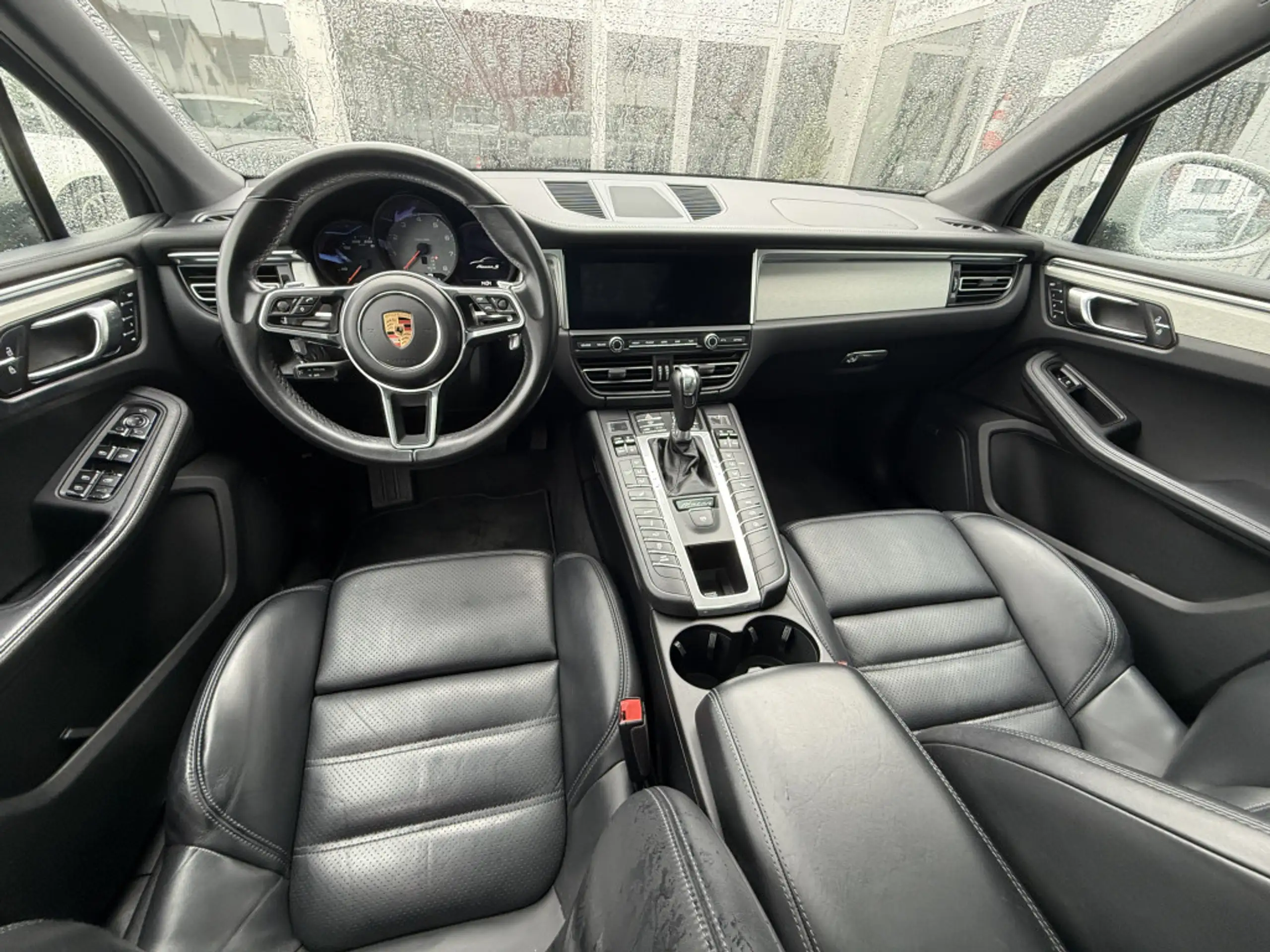 Porsche - Macan