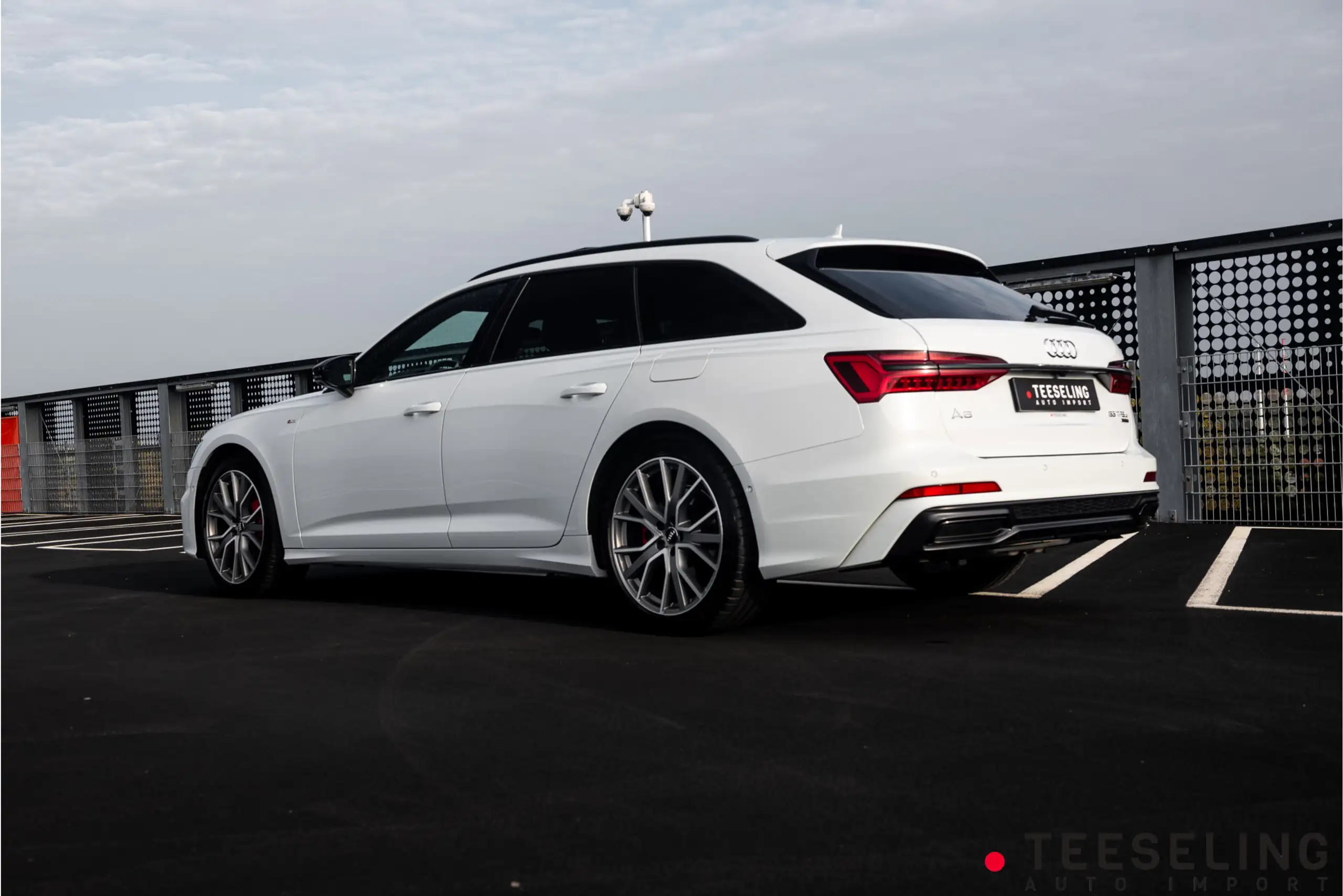 Audi - A6