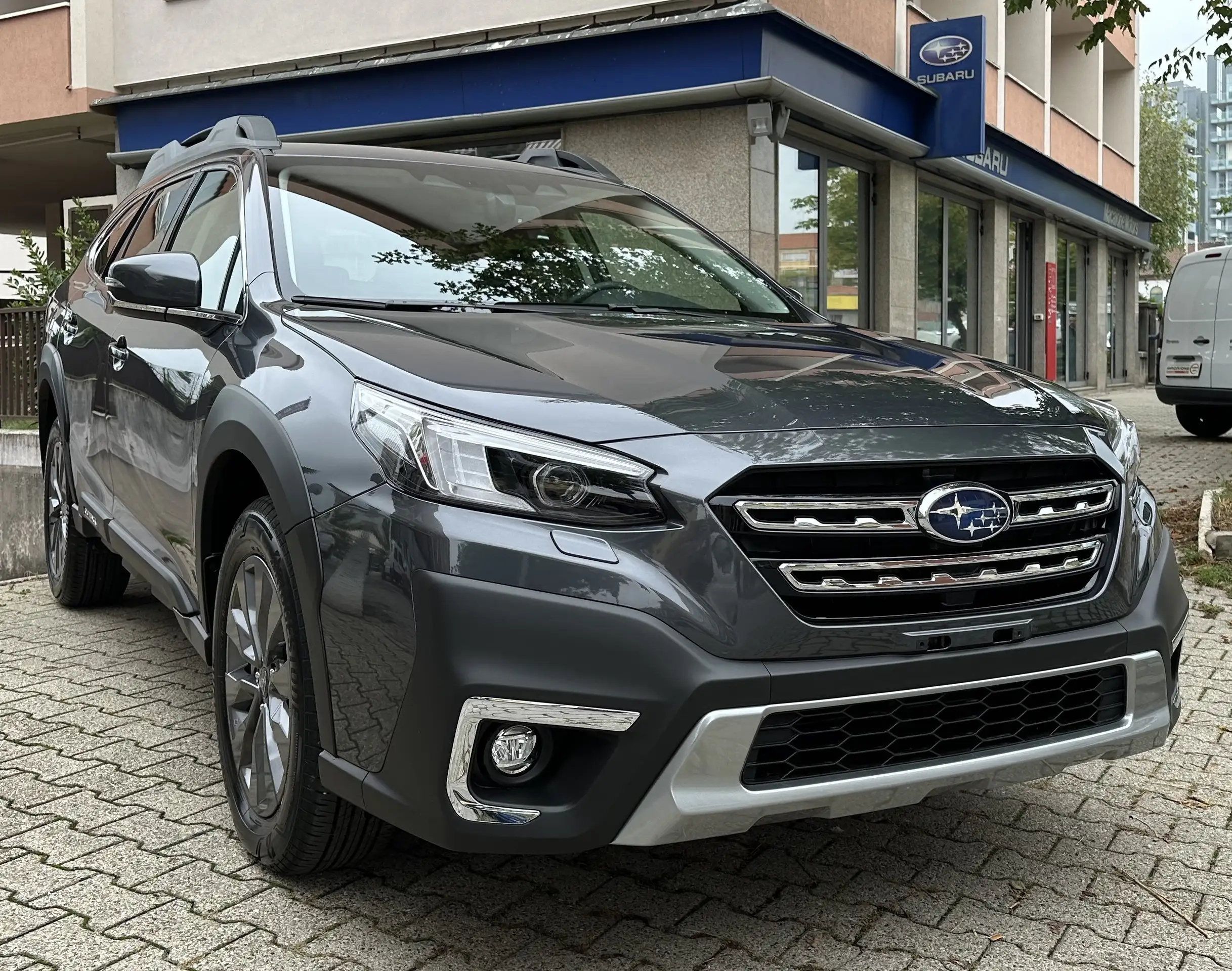 Subaru - OUTBACK