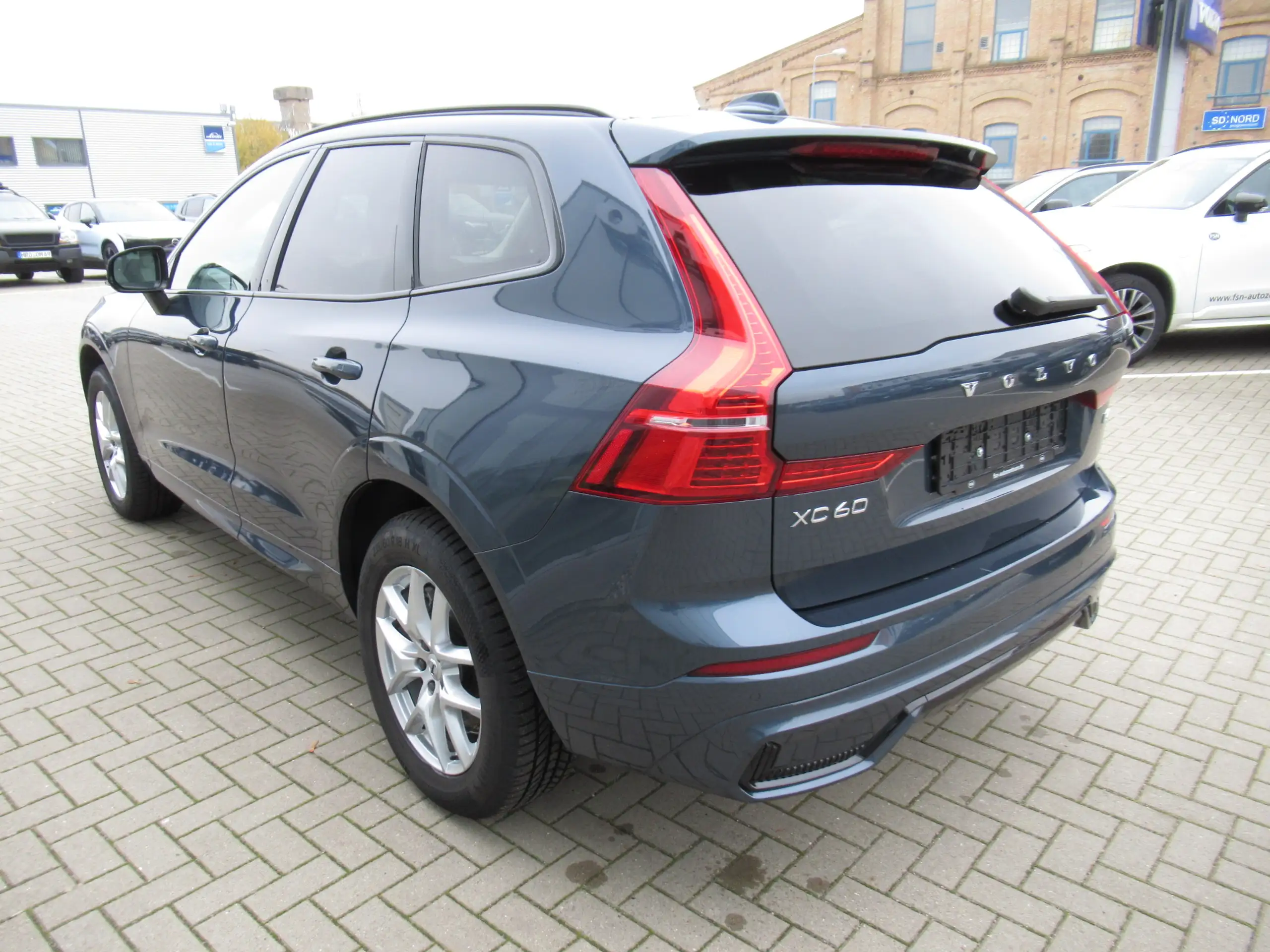 Volvo - XC60