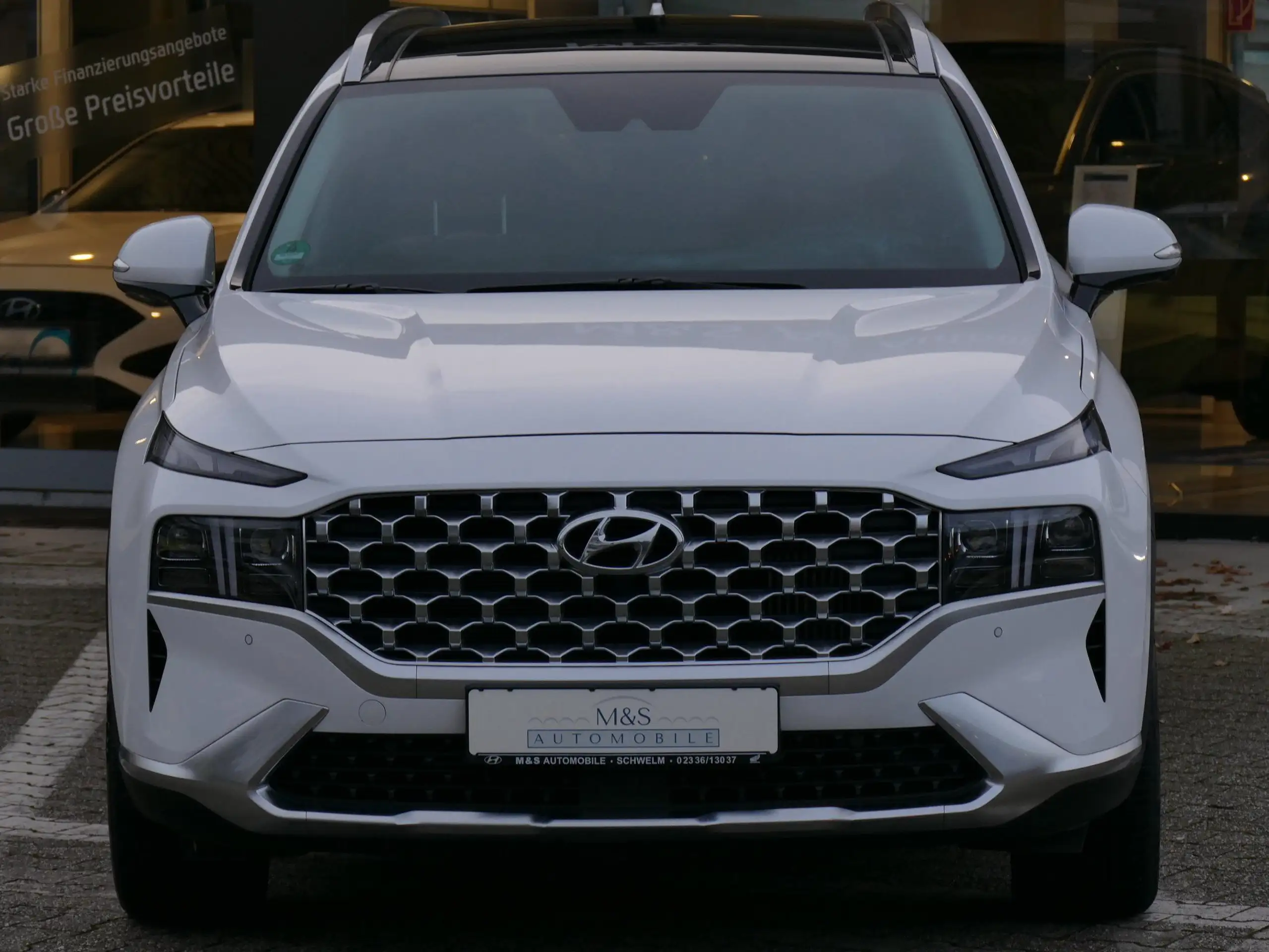 Hyundai - SANTA FE