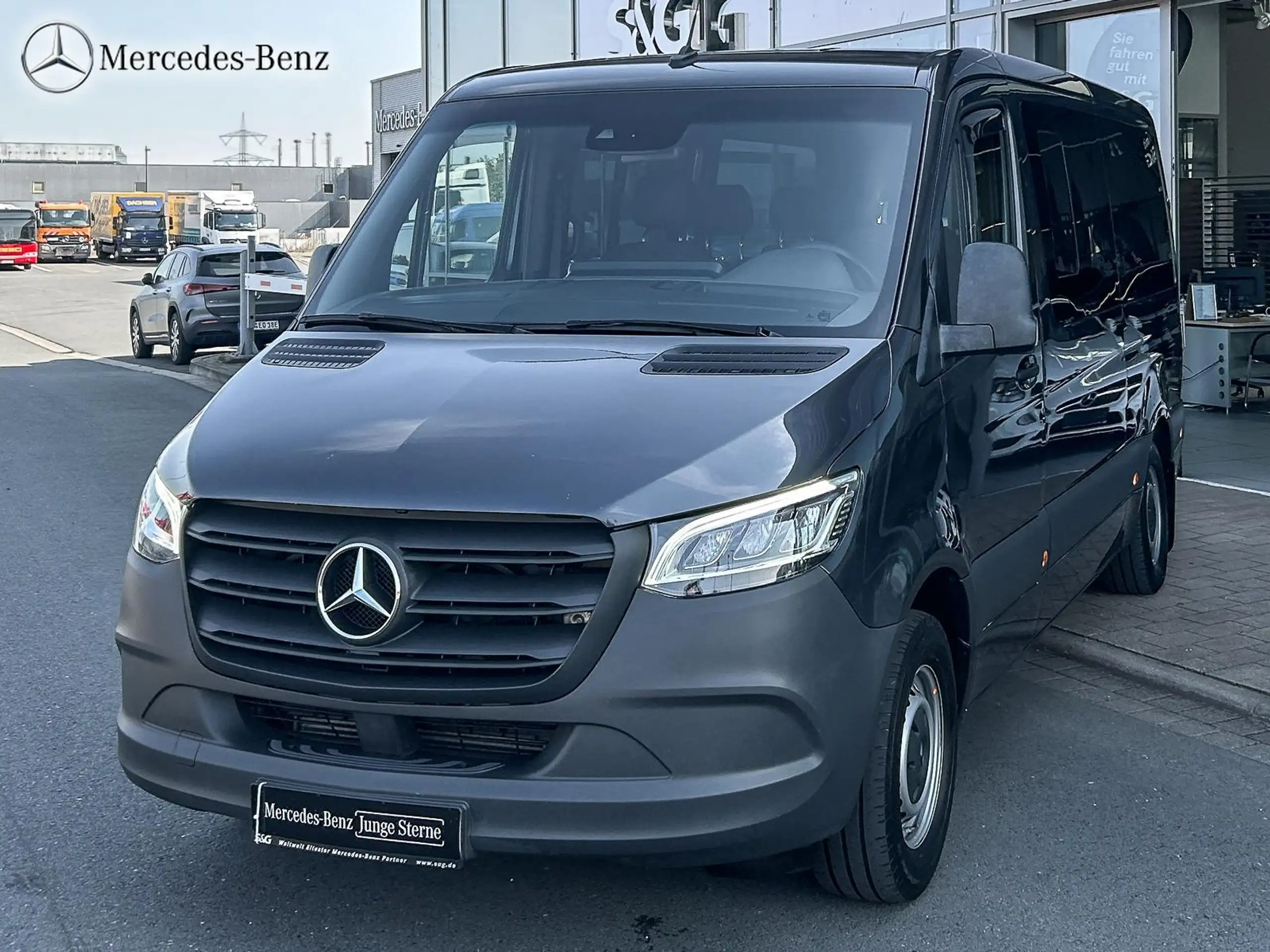 Mercedes-Benz - Sprinter