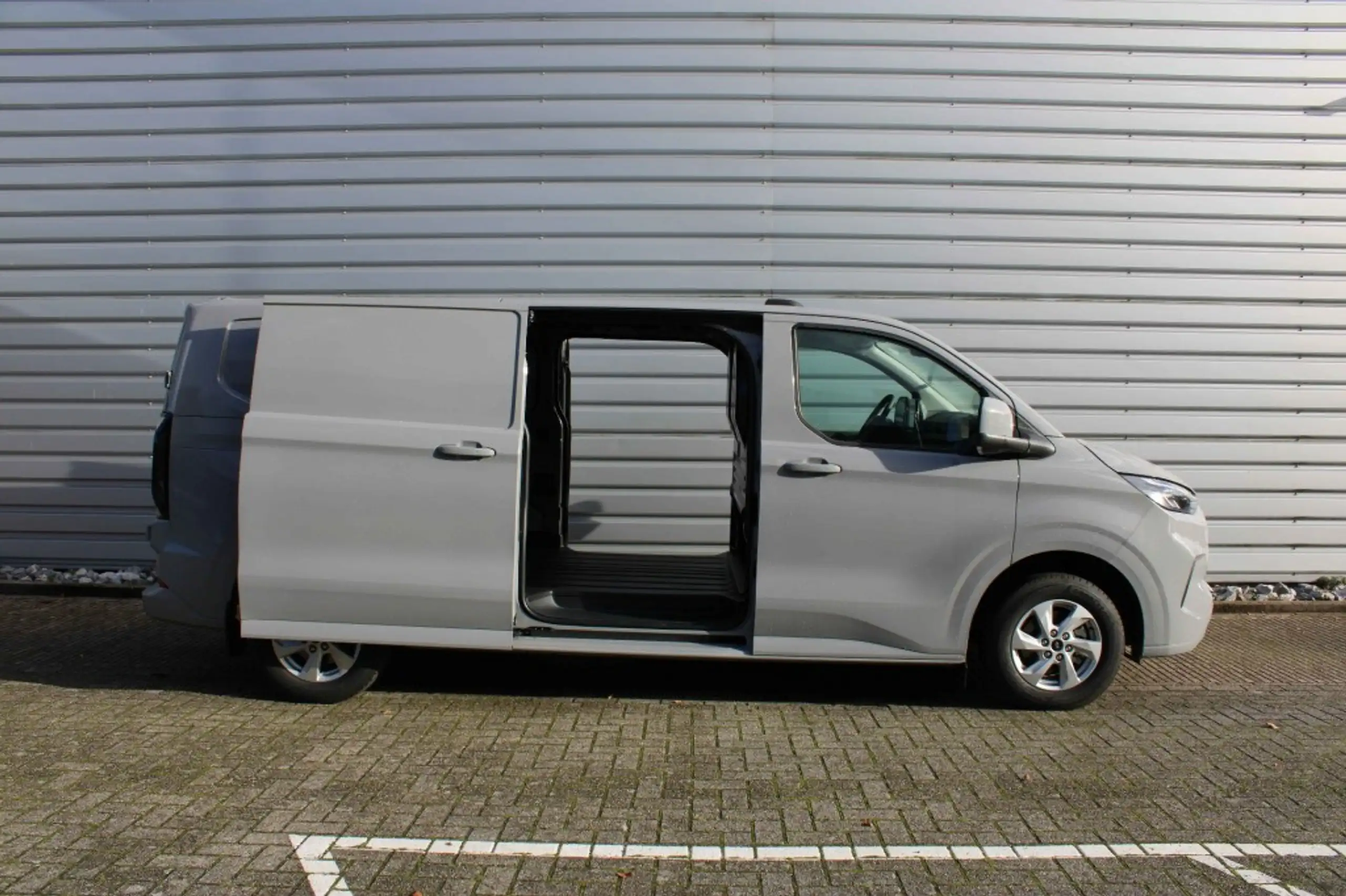 Ford - Transit Custom