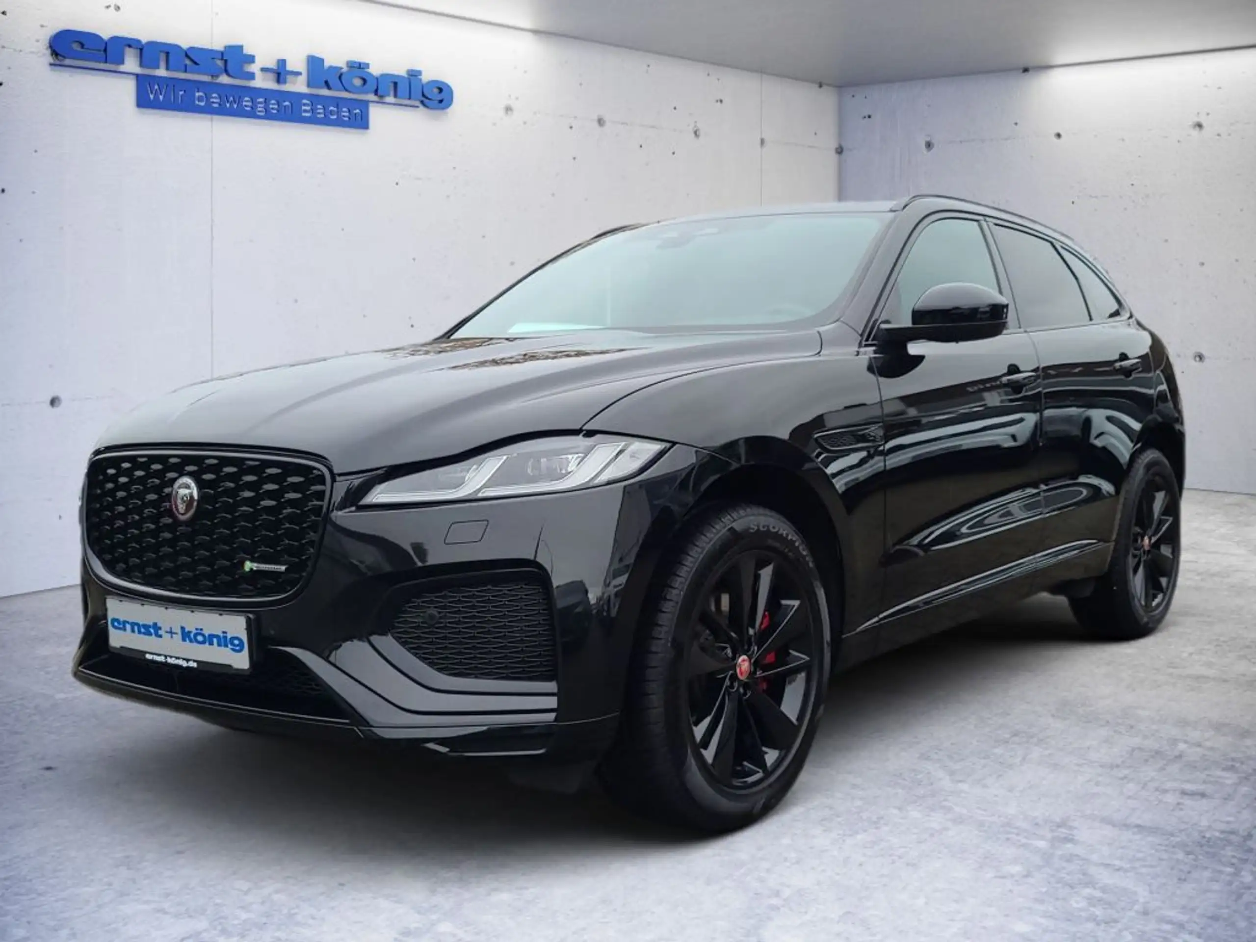 Jaguar - F-Pace