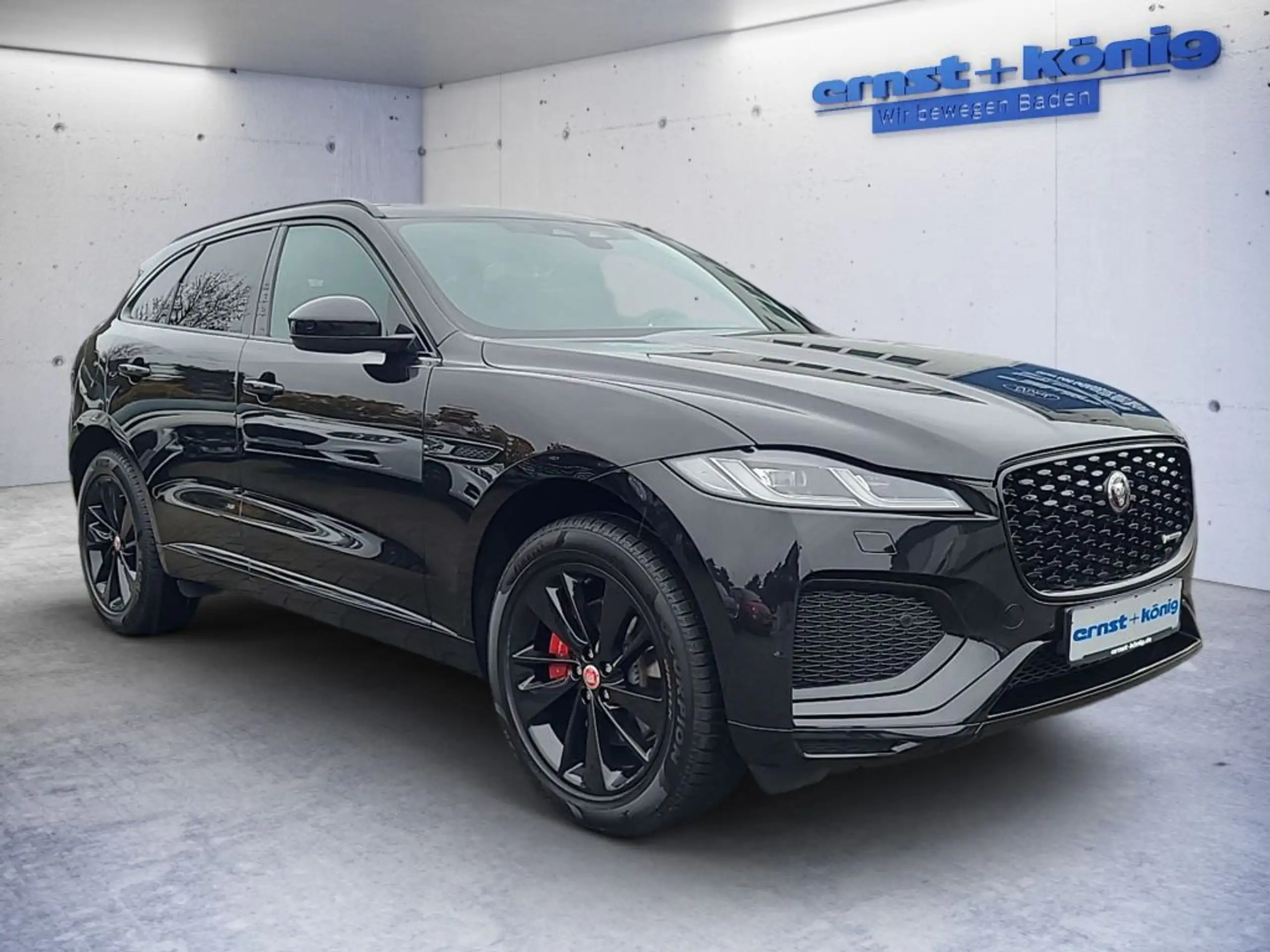 Jaguar - F-Pace