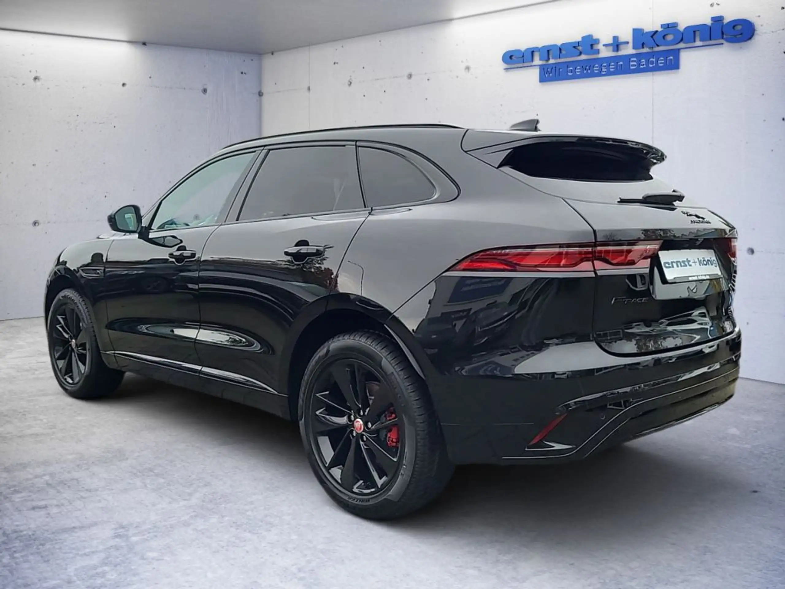 Jaguar - F-Pace