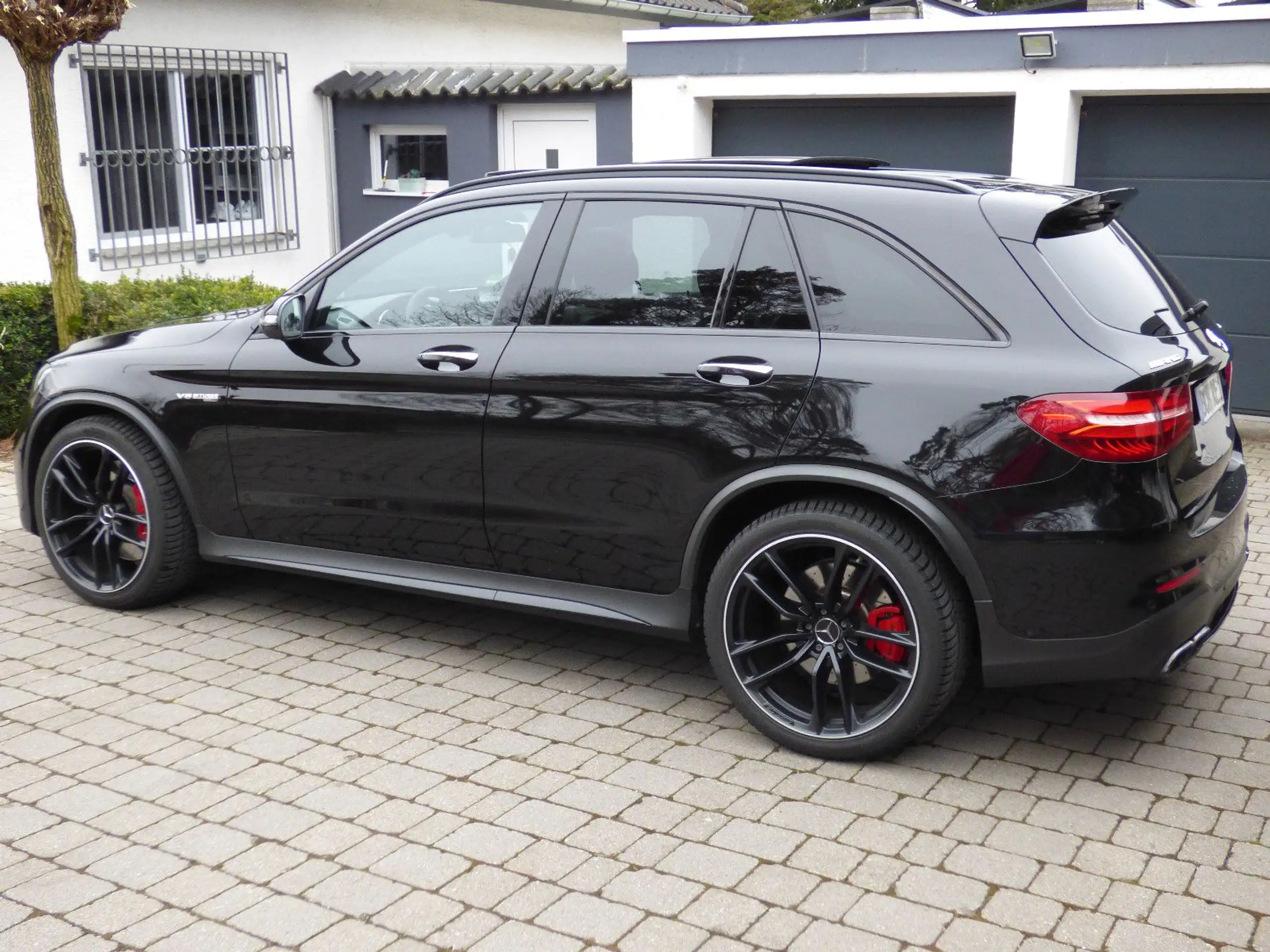 Mercedes-Benz - GLC 63 AMG