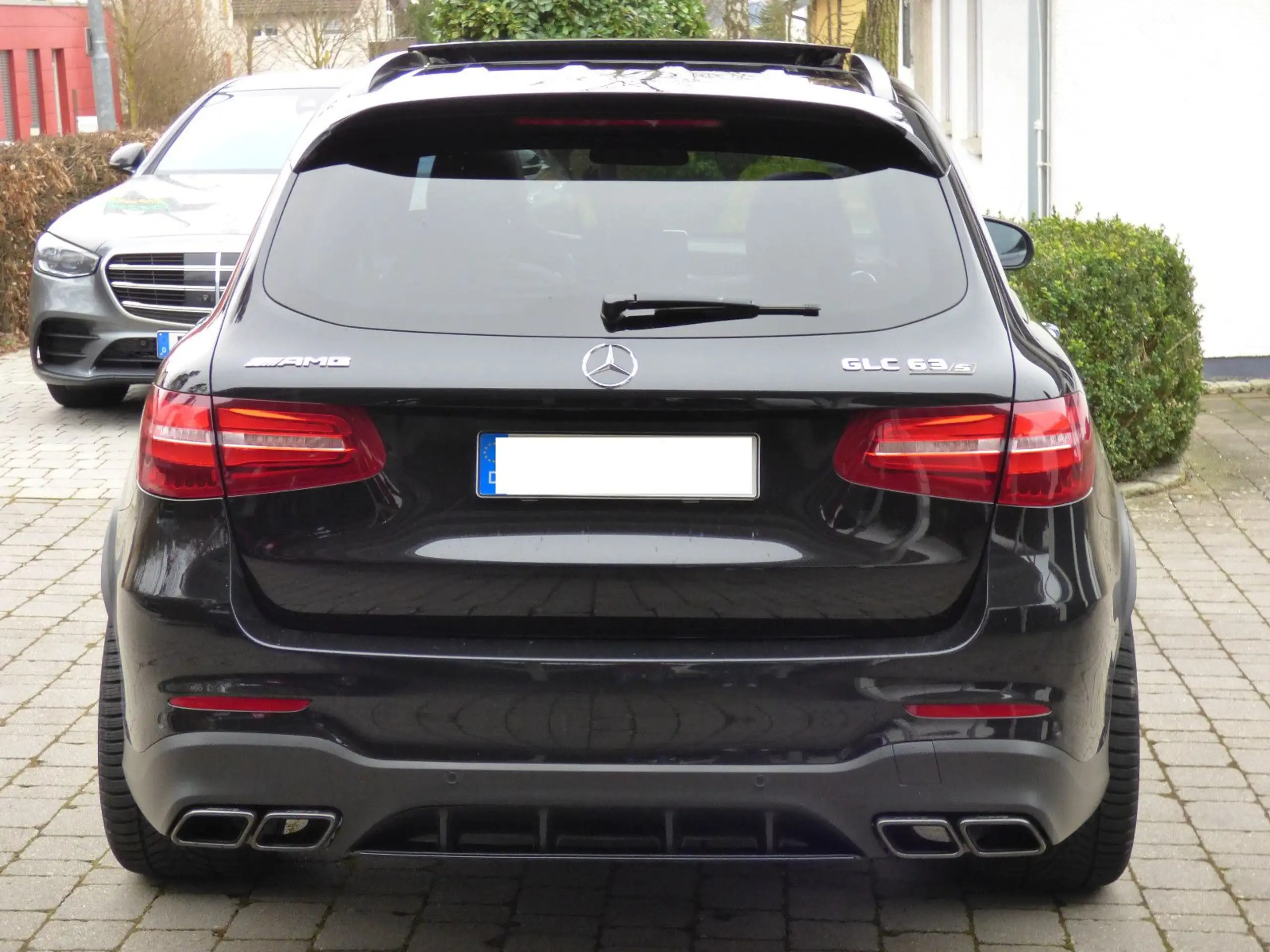 Mercedes-Benz - GLC 63 AMG