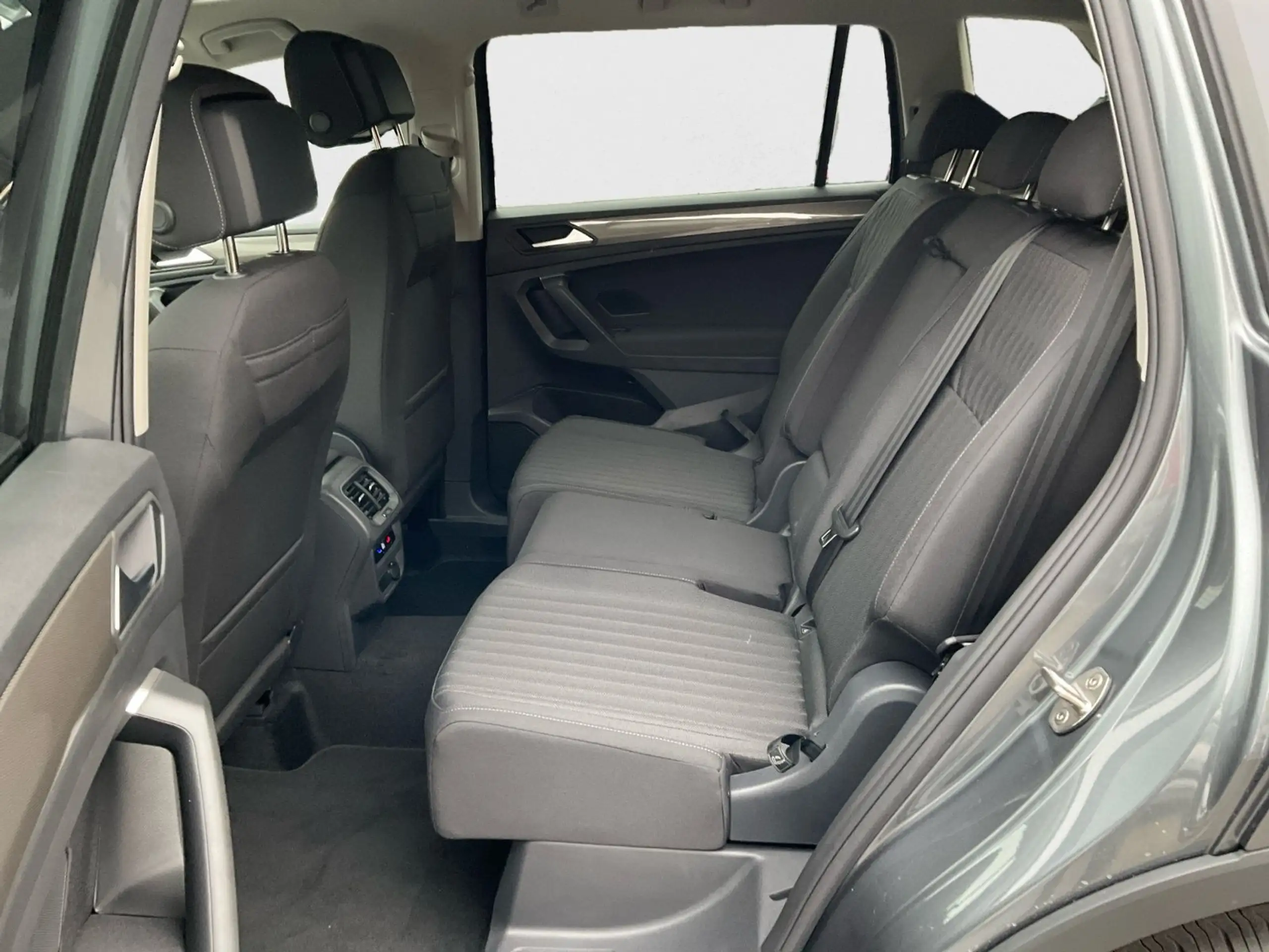 Volkswagen - Tiguan Allspace