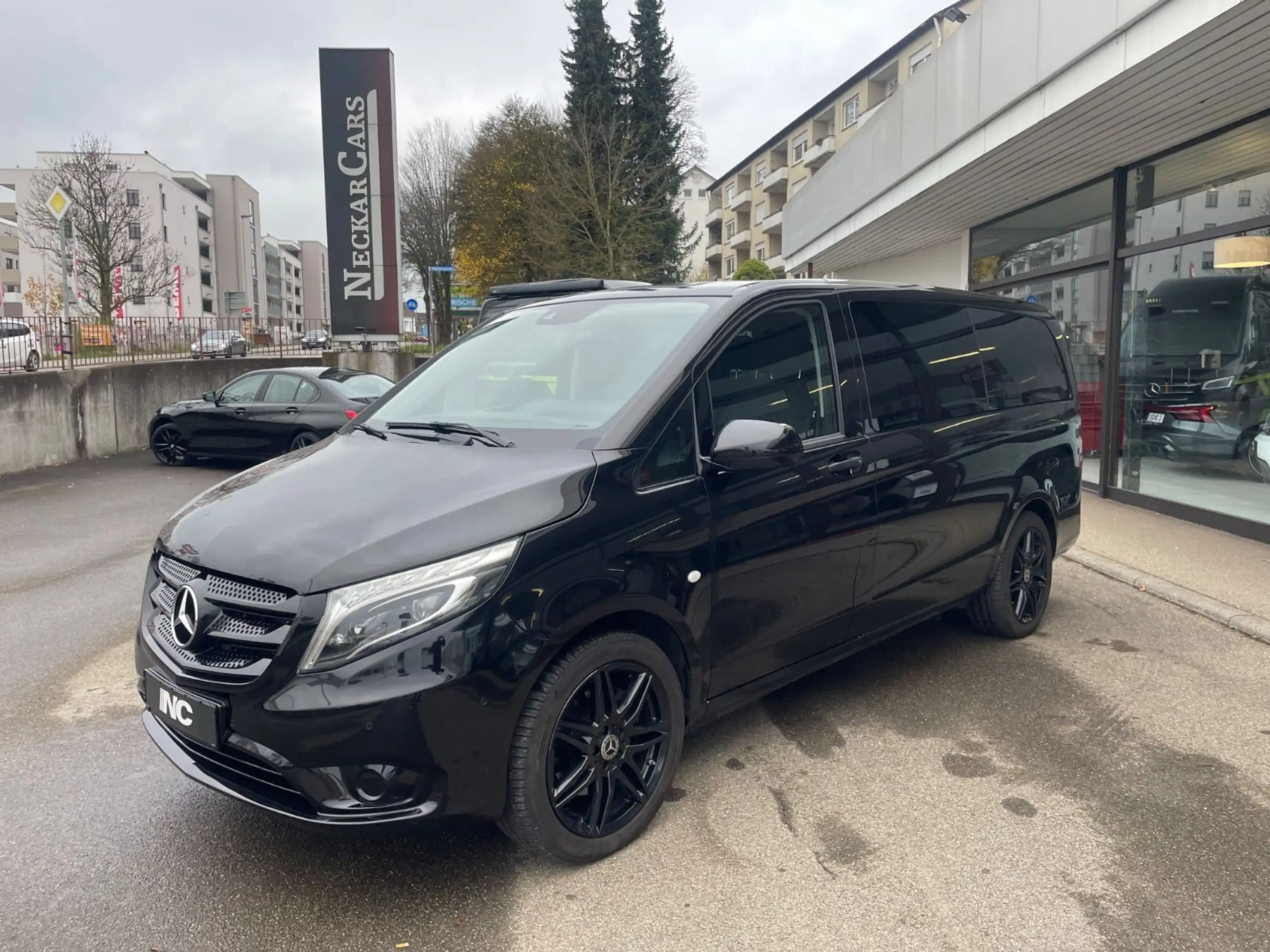 Mercedes-Benz - Vito