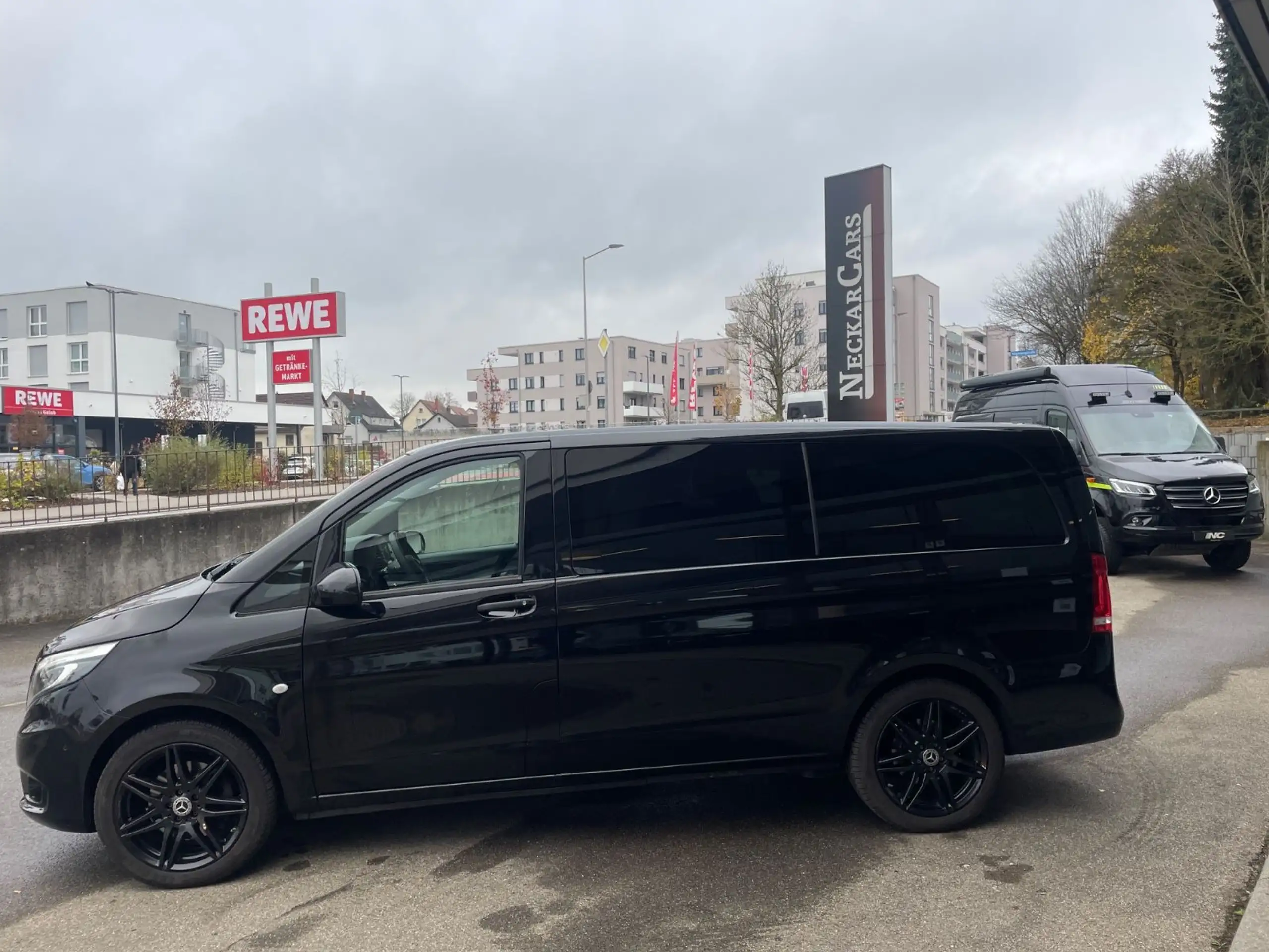 Mercedes-Benz - Vito