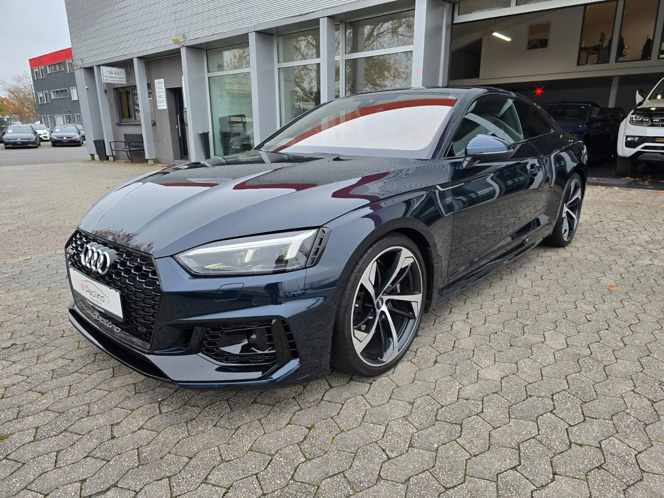 Audi - RS5