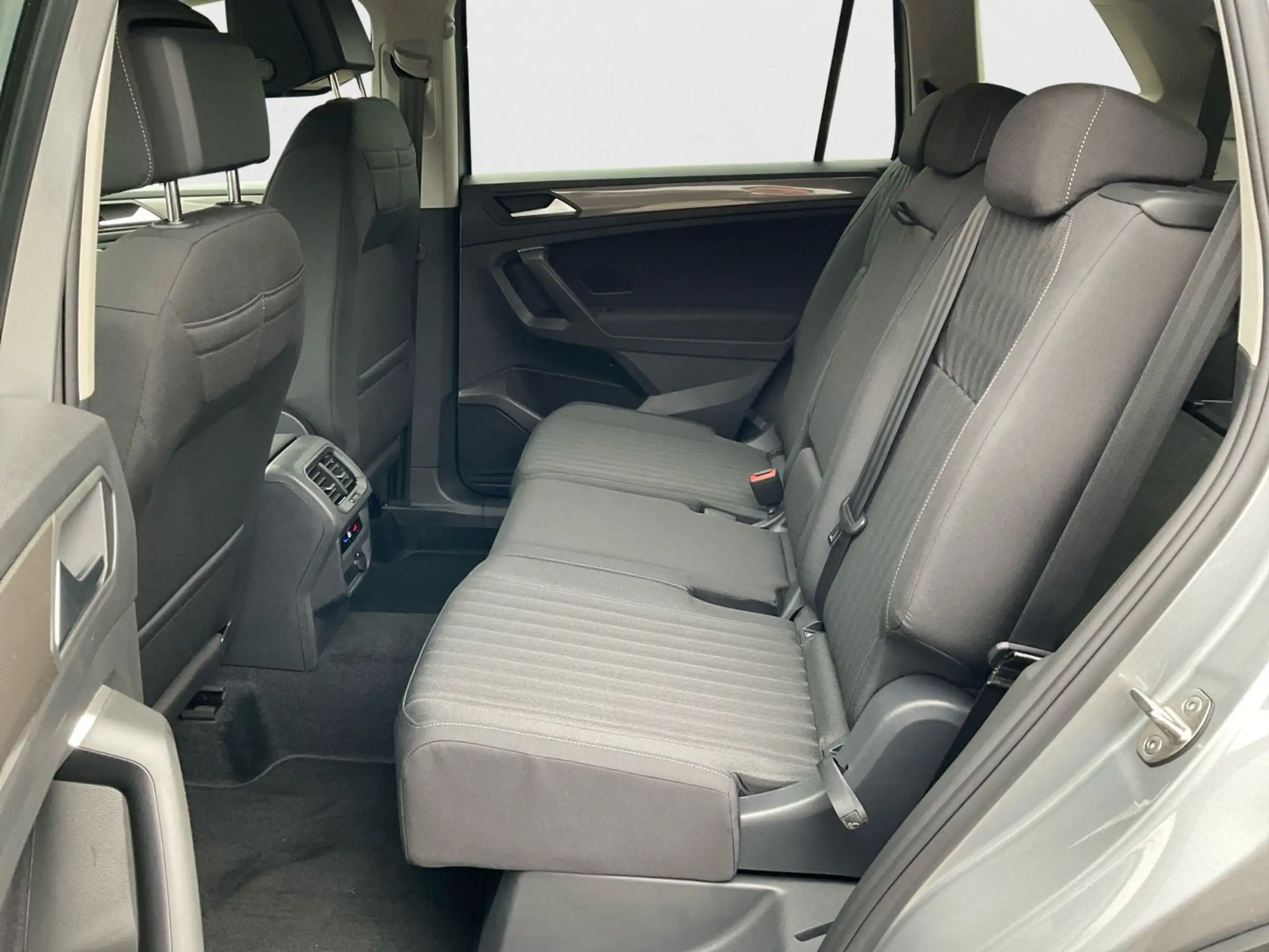 Volkswagen - Tiguan Allspace