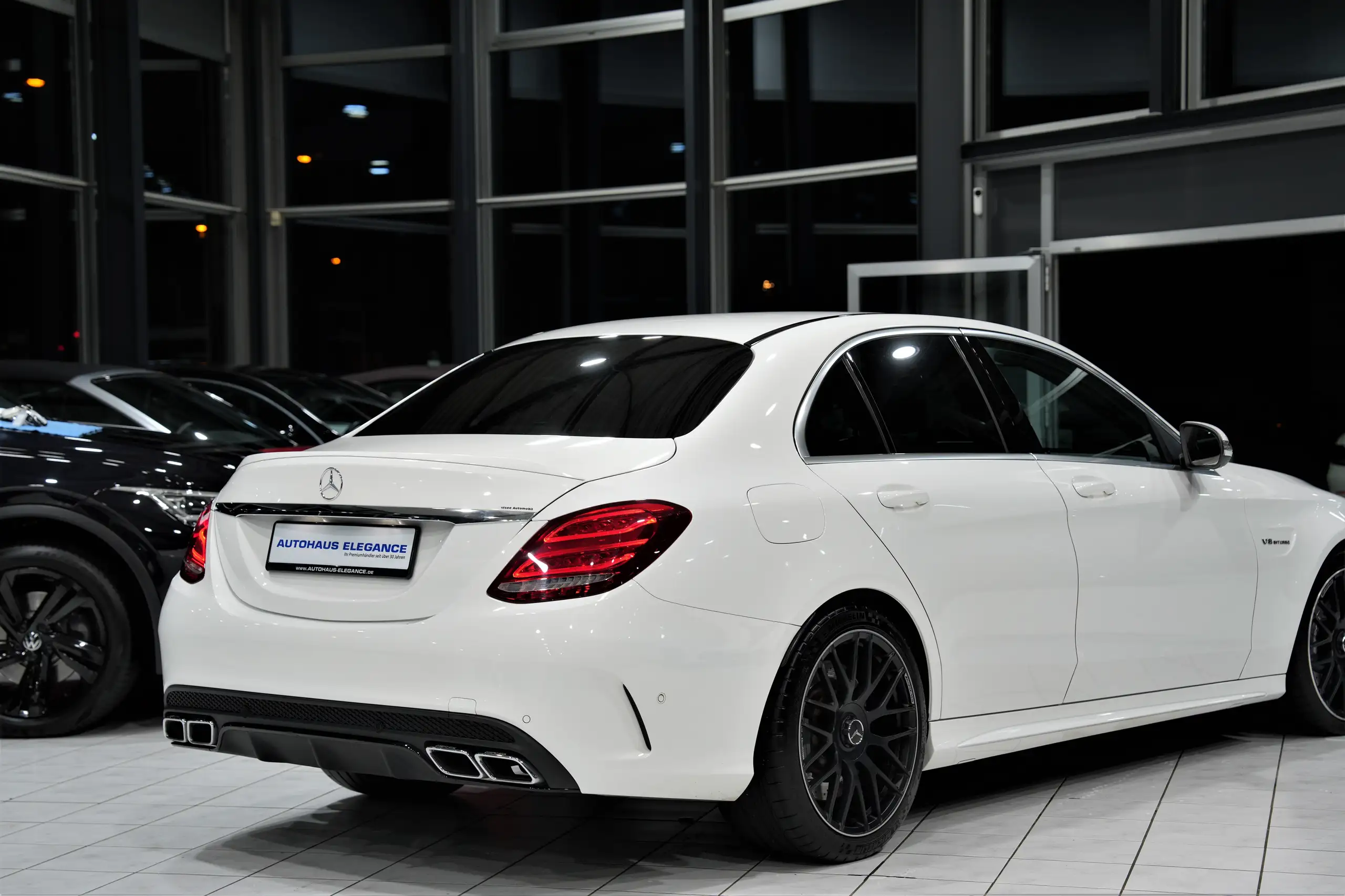 Mercedes-Benz - C 63 AMG