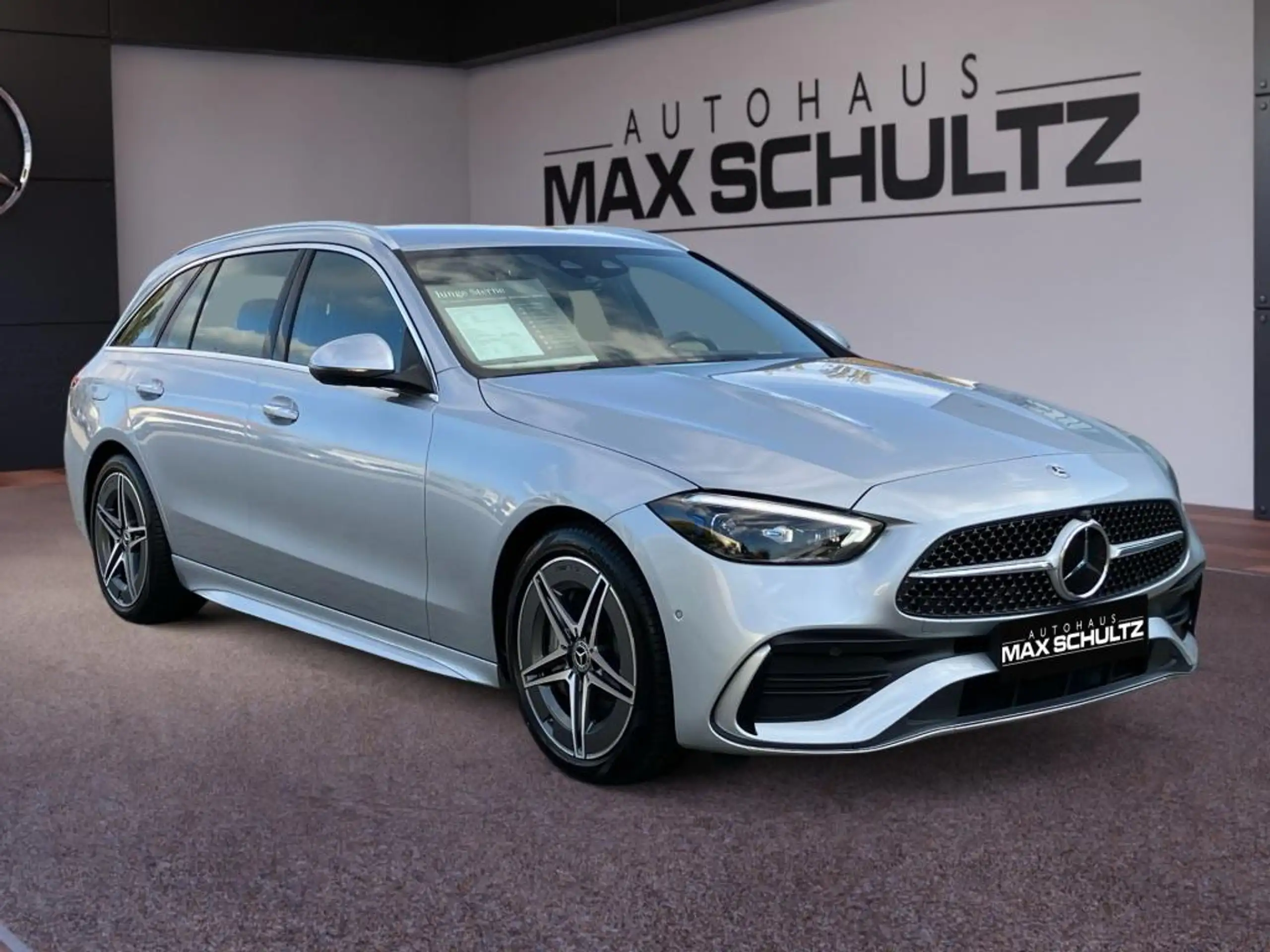 Mercedes-Benz - C 220