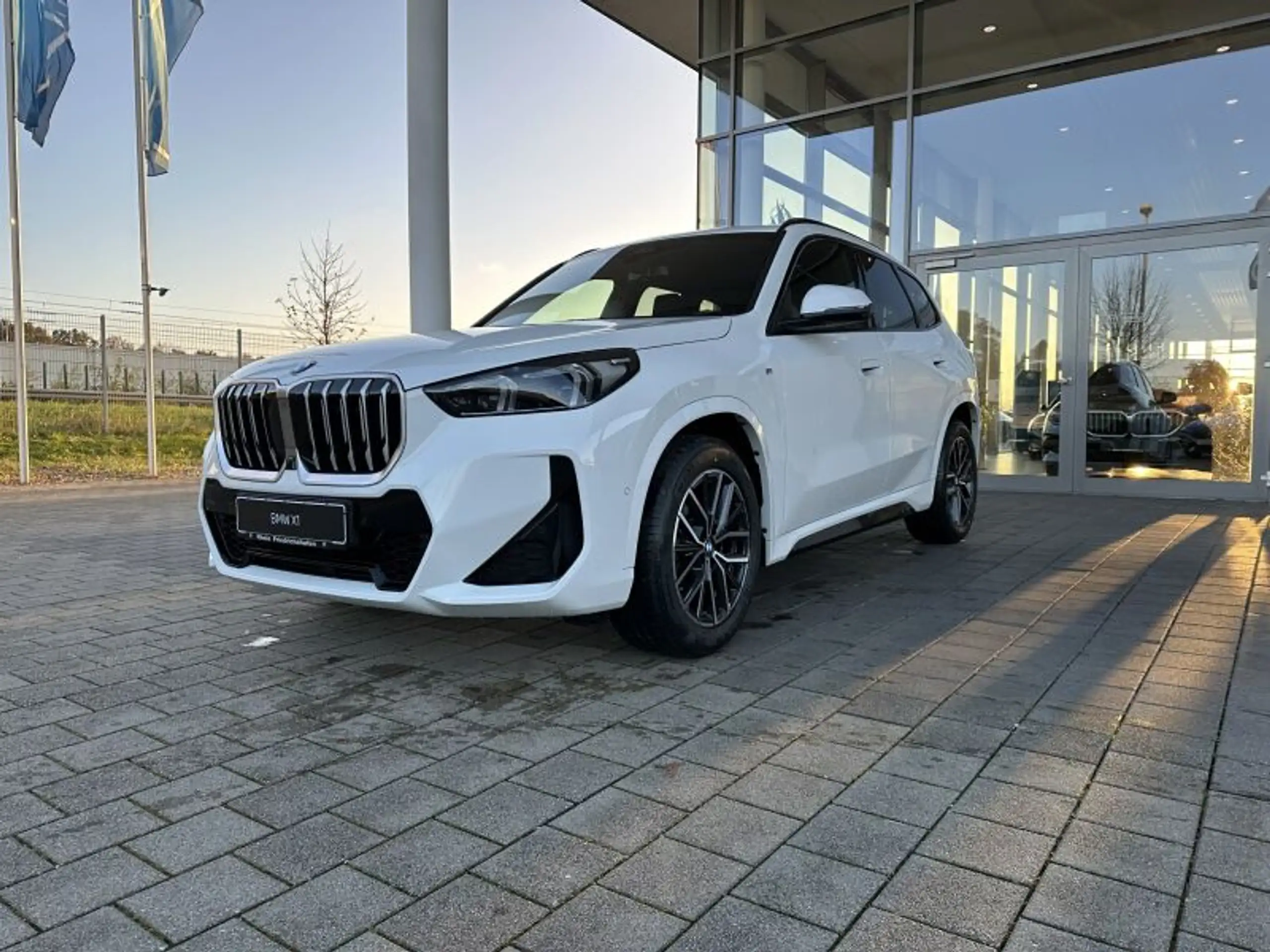 BMW - X1