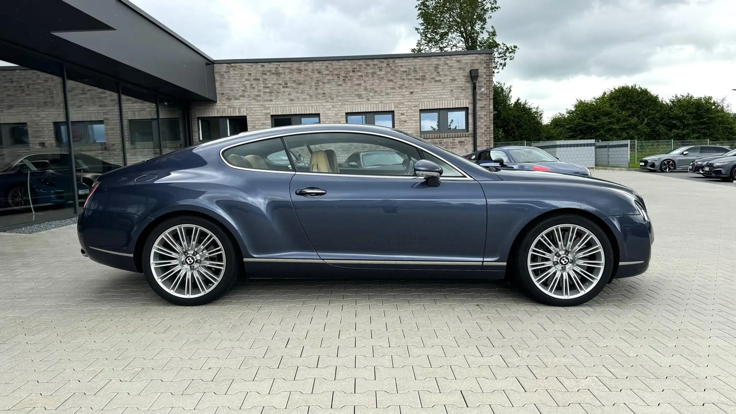 Bentley - Continental GT